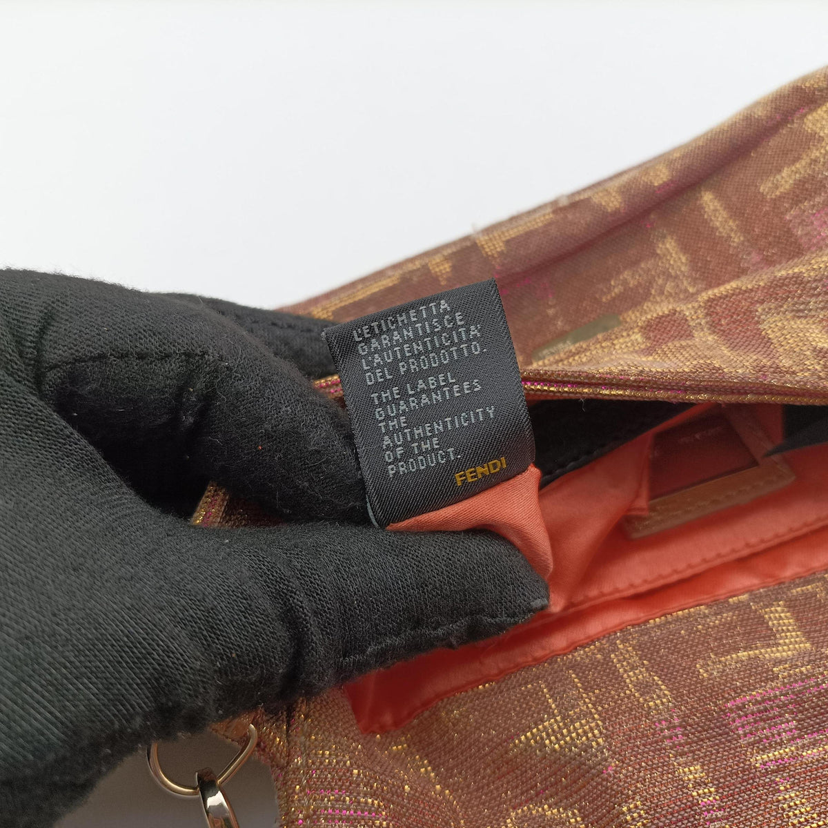 Vintage Fendi Mia Pochette Pink canvas 8BP046 shoulderbag | stylenewstar