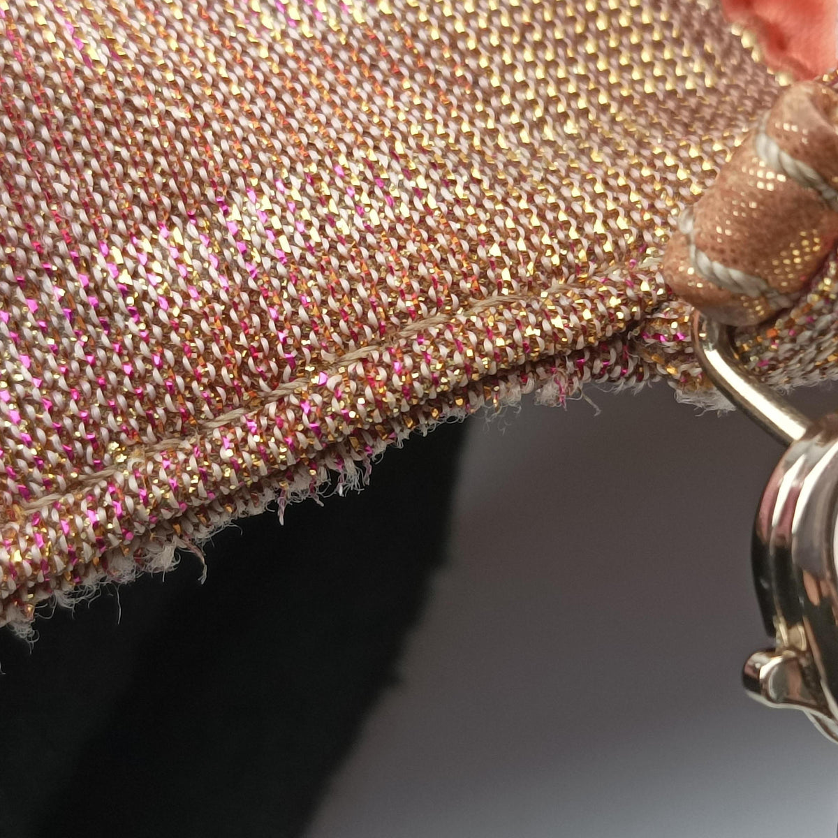 Vintage Fendi Mia Pochette Pink canvas 8BP046 shoulderbag | stylenewstar