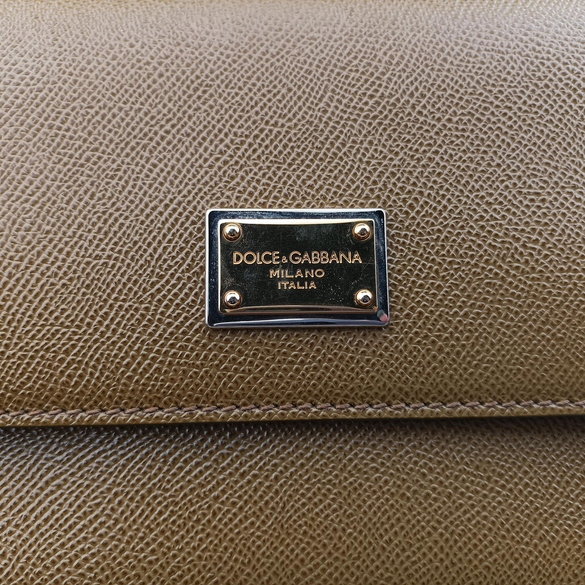 Pre-owned Dolce & Gabbana SICILY khaki Leather  shoulderbag | stylenewstar