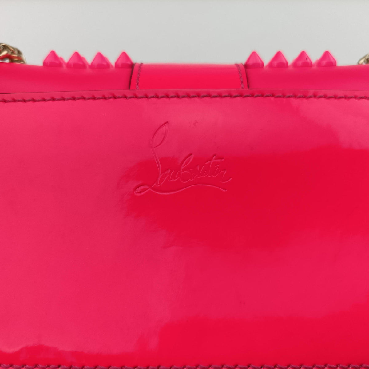 Pre-owned Christian Louboutin Sweet Charity Scarabe Spike Rose Patent Leather  shoulderbag | stylenewstar