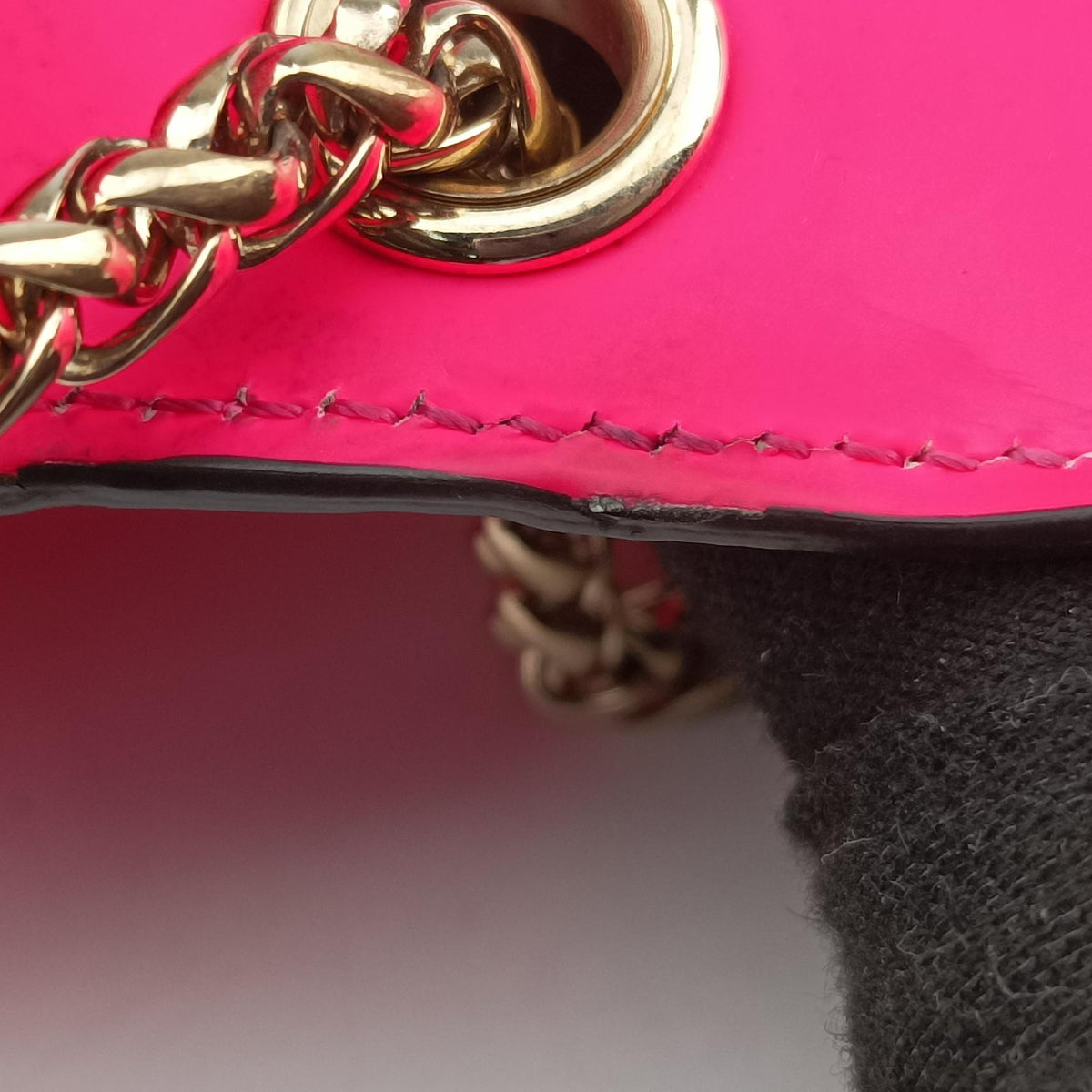 Pre-owned Christian Louboutin Sweet Charity Scarabe Spike Rose Patent Leather  shoulderbag | stylenewstar