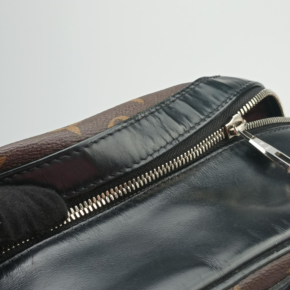 Vintage Louis Vuitton Josh Brown Monogram Canvas M41530 backpack/rucksack | stylenewstar