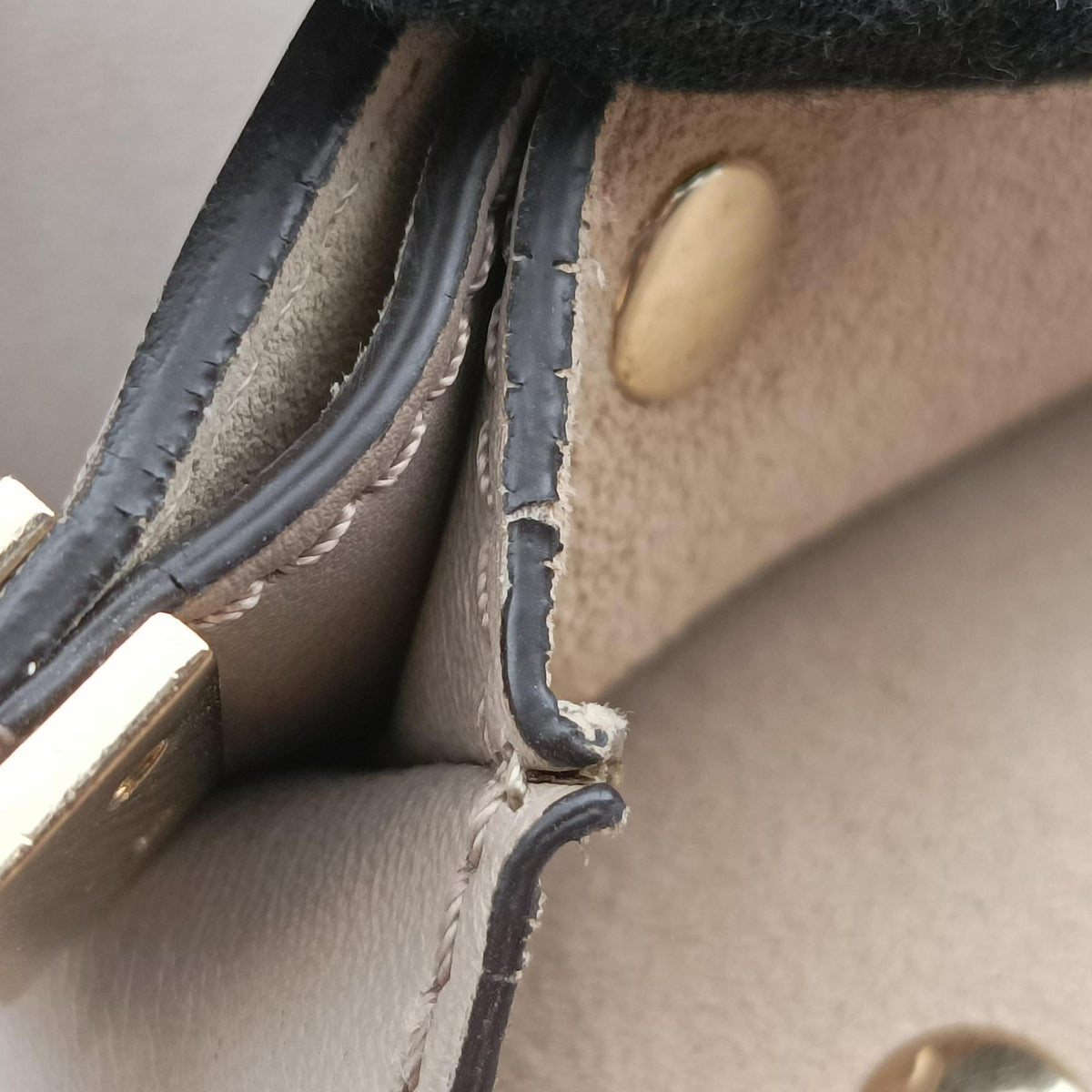 Pre-owned Chloe FAYE Grey Suede × leather  shoulderbag | stylenewstar