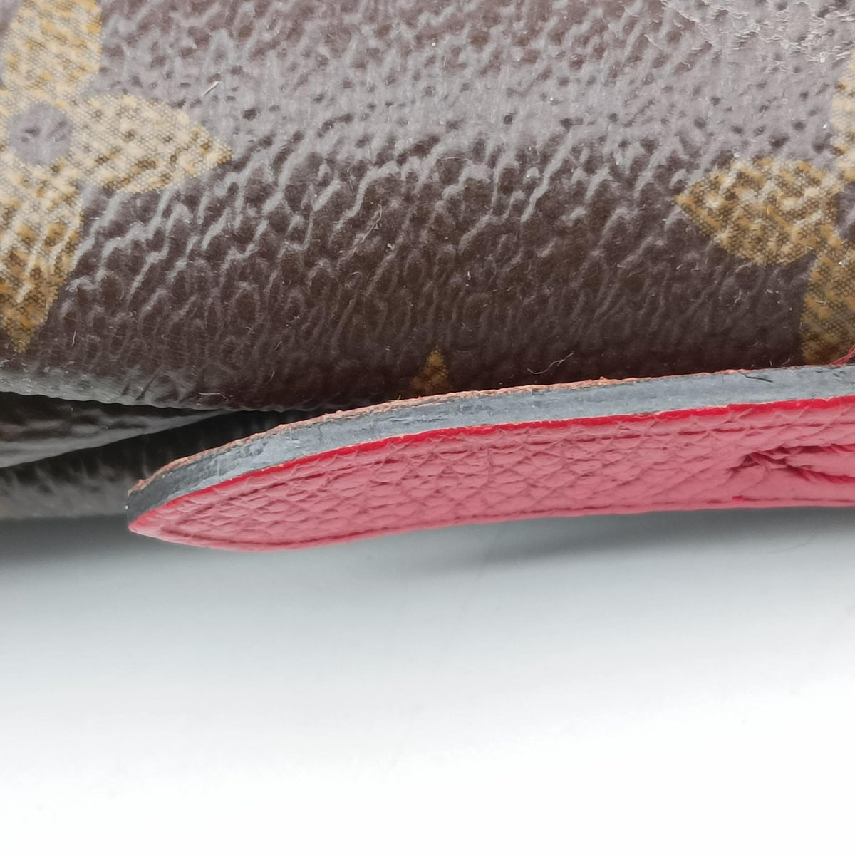 Vintage Louis Vuitton Pallas Clutch Brown x Cerise Monogram canvas M41638 shoulderbag | stylenewstar