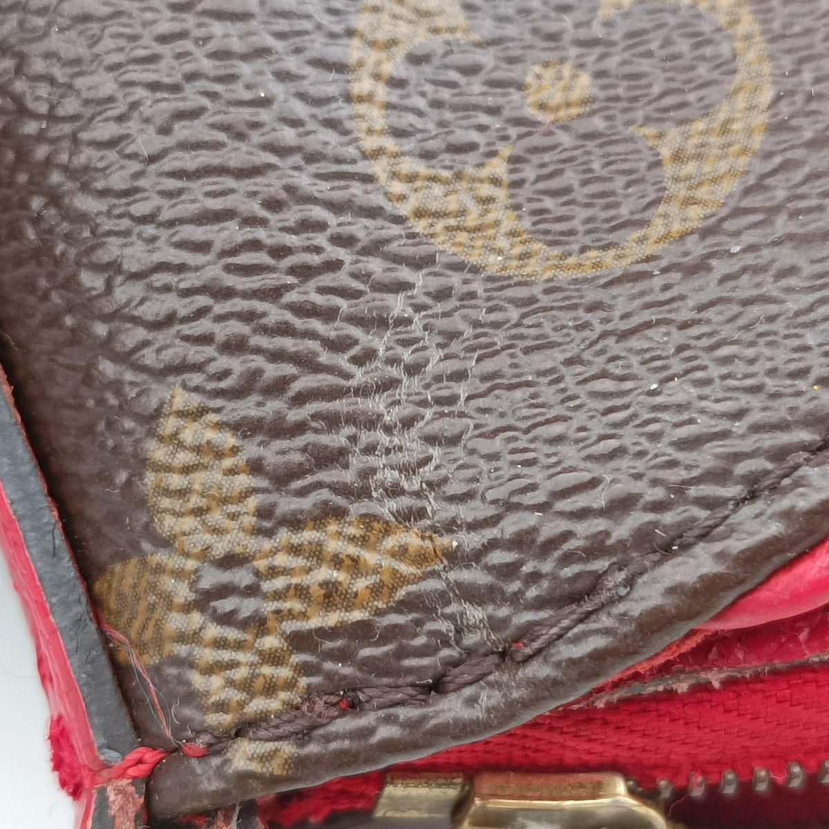 Vintage Louis Vuitton Pallas Clutch Brown x Cerise Monogram canvas M41638 shoulderbag | stylenewstar