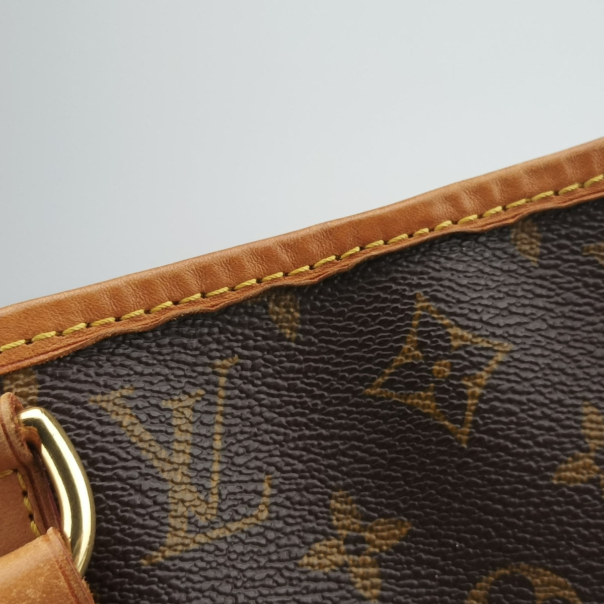Pre-owned Louis Vuitton Batignolles Vertical Brown Monogram canvas M51153 shoulderbag | stylenewstar