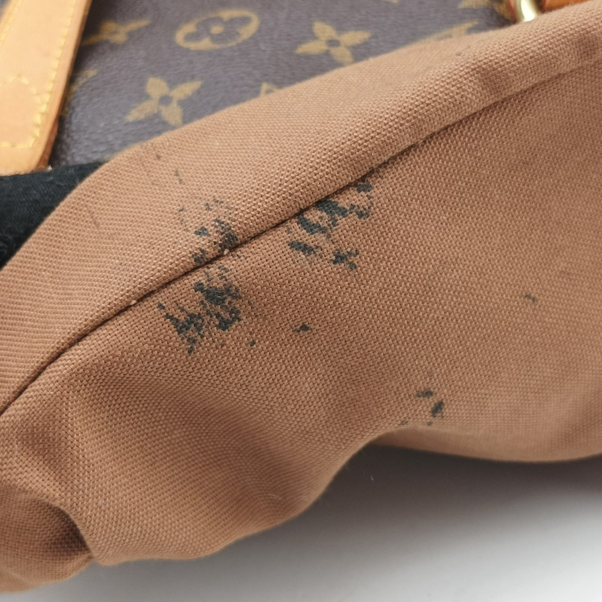 Pre-owned Louis Vuitton Batignolles Vertical Brown Monogram canvas M51153 shoulderbag | stylenewstar