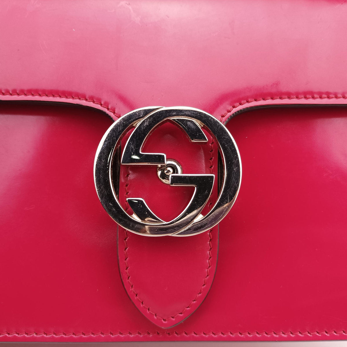Vintage Gucci Interlocking G Rose Patent Leather 387609 shoulderbag | stylenewstar