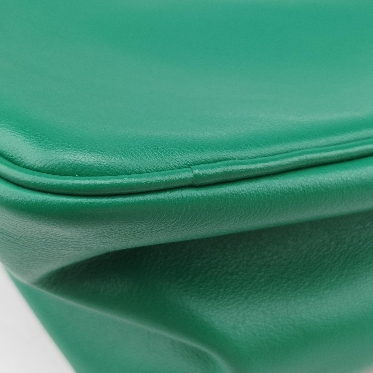 Vintage Prada triangle embossed logo Green Leather 1BH190 shoulderbag | stylenewstar