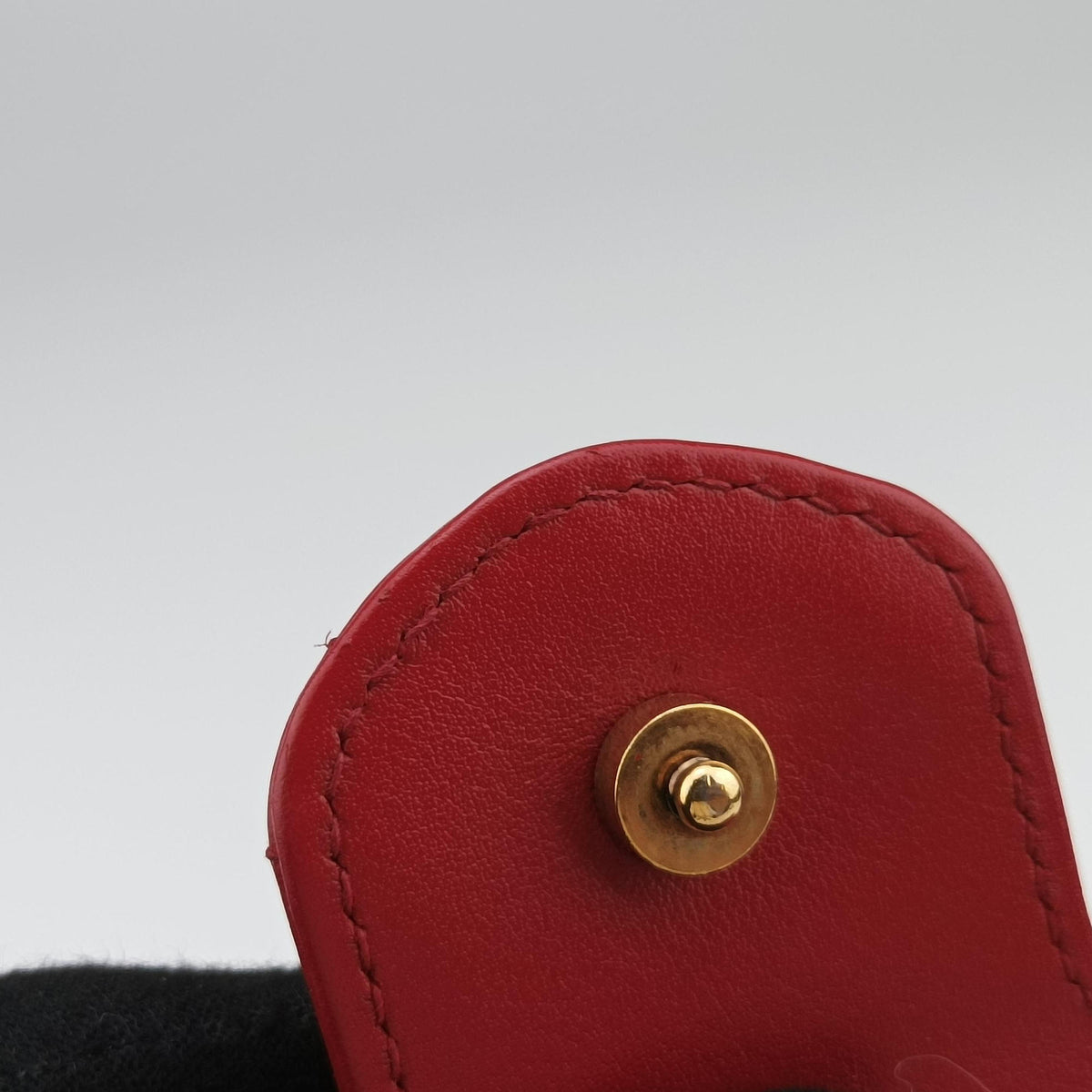 Pre-owned Gucci GG Marmont Red Leather 476433 shoulderbag | stylenewstar