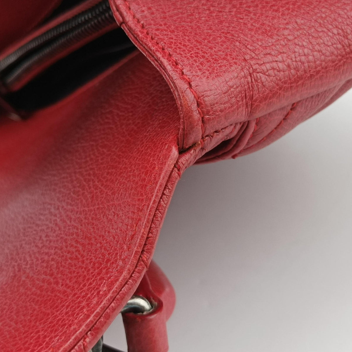 Pre-owned Yves Saint Laurent COLLEGE Red Leather 428056 shoulderbag | stylenewstar