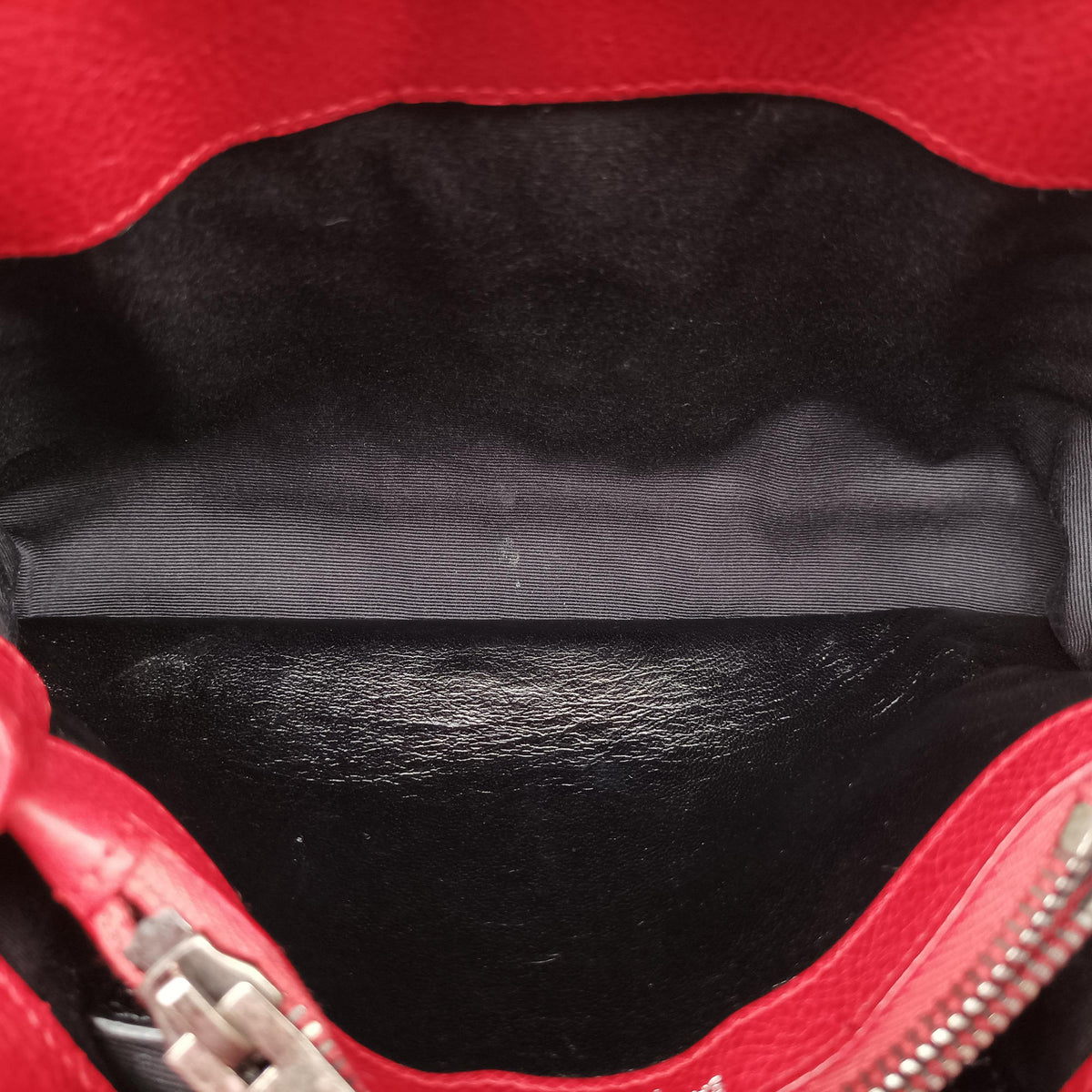Pre-owned Yves Saint Laurent COLLEGE Red Leather 428056 shoulderbag | stylenewstar