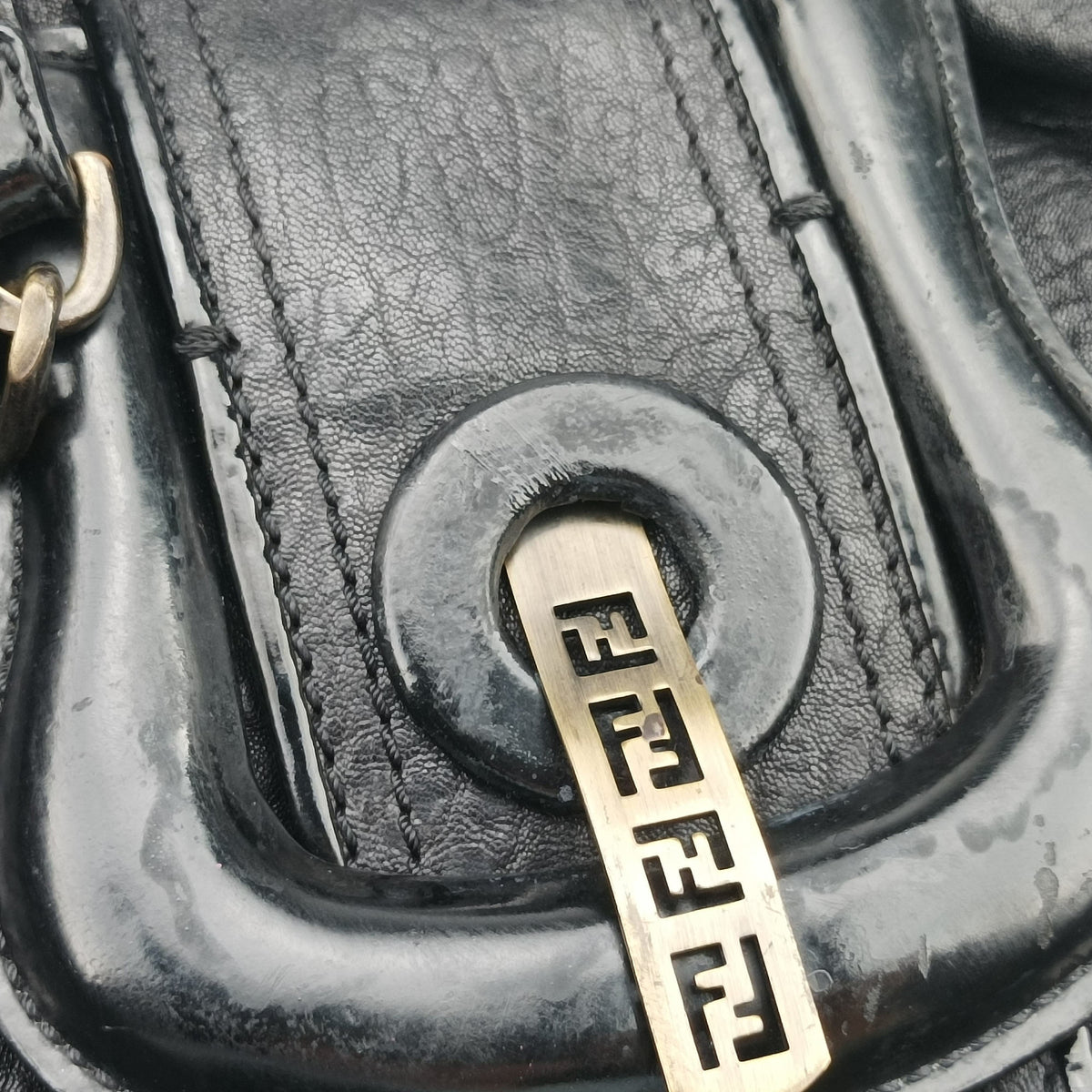 Pre-owned Fendi Borsa B Black Leather 8BL102 shoulderbag | stylenewstar