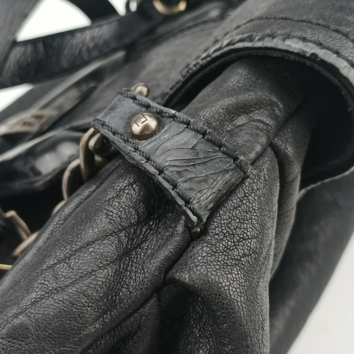 Pre-owned Fendi Borsa B Black Leather 8BL102 shoulderbag | stylenewstar