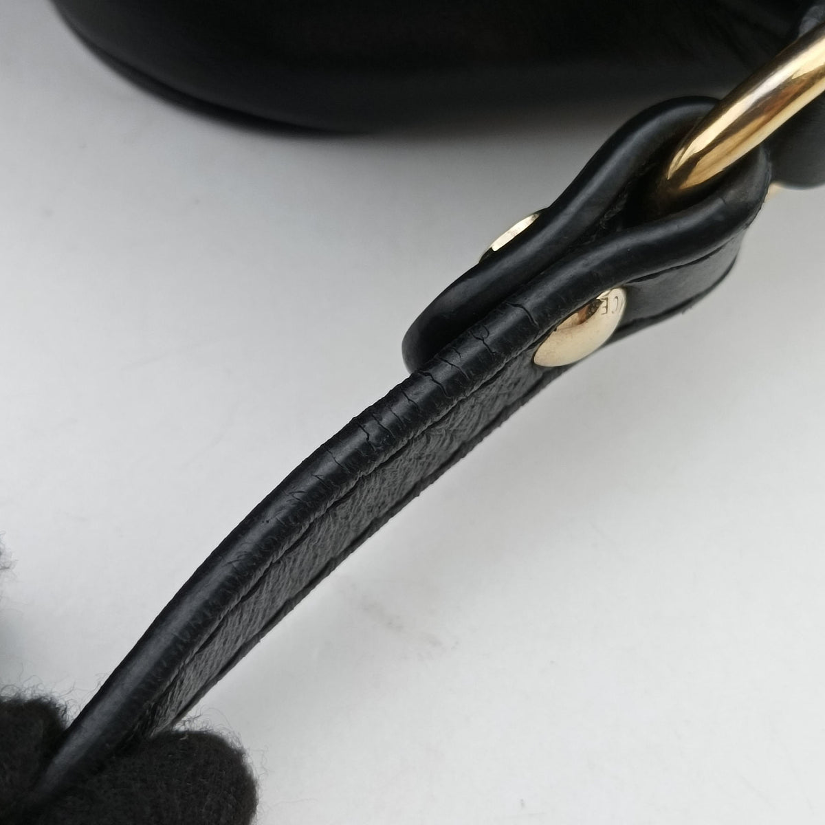 Secondhand VERSACE La Medusa Black Leather  shoulderbag | stylenewstar