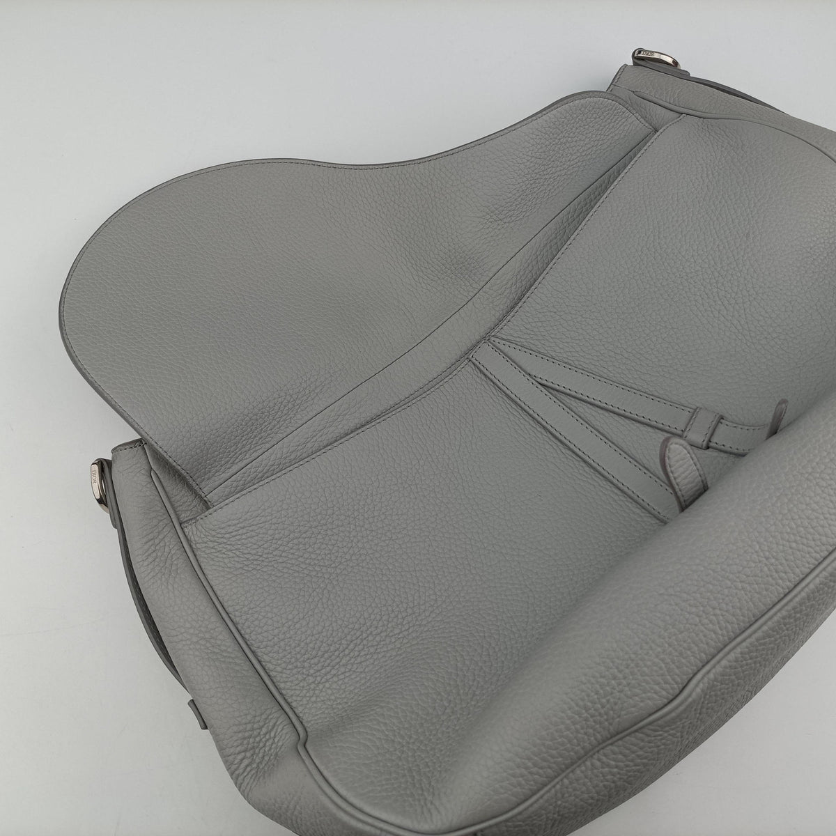 Pre-owned Christian Dior Saddle Grey Leather  shoulderbag | stylenewstar