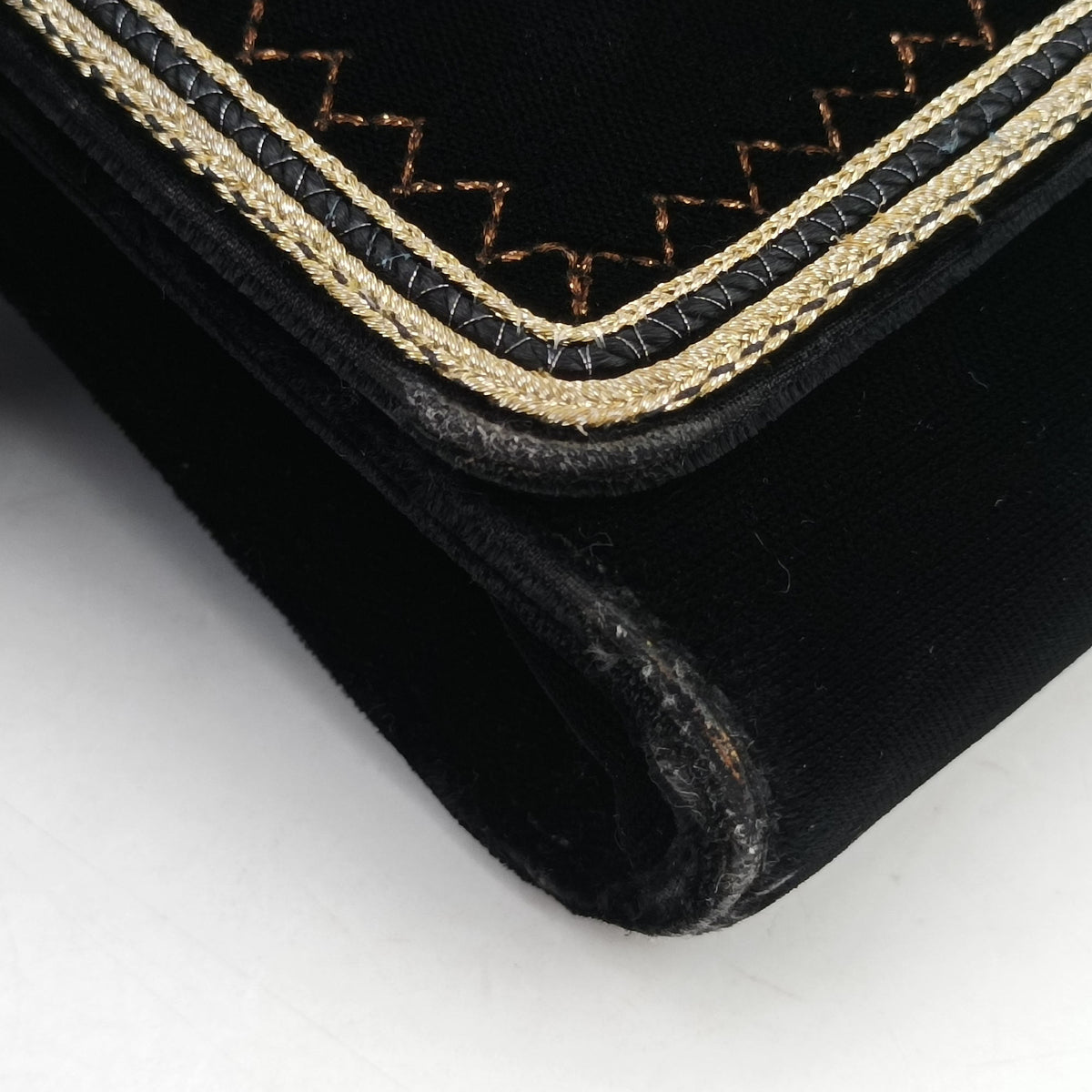 Pre-owned Yves Saint Laurent KATE Black velour 534396 bum bag/waist bag | stylenewstar