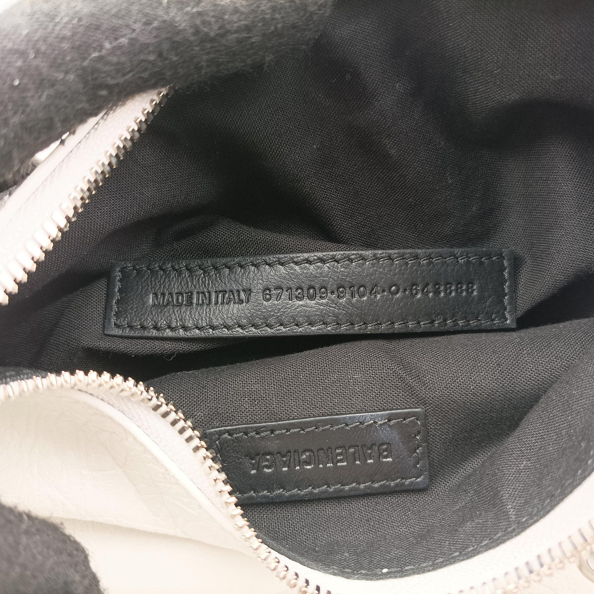 Secondhand Balenciaga Le Cagole White lambskin  shoulderbag | stylenewstar