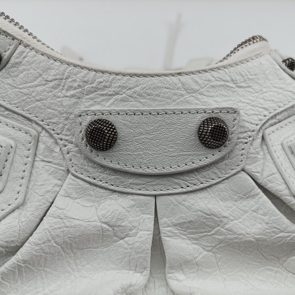 Secondhand Balenciaga Le Cagole White lambskin  shoulderbag | stylenewstar