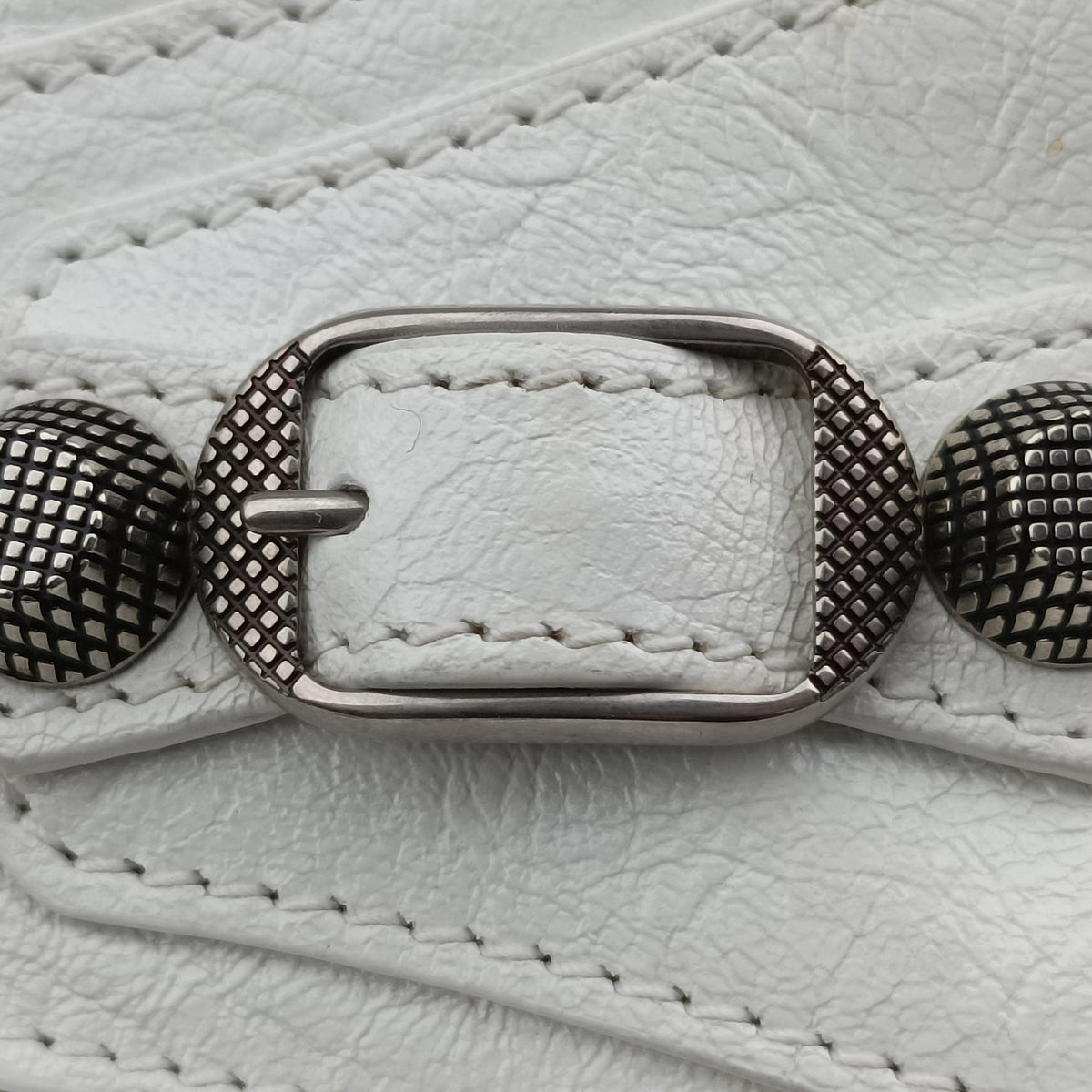 Secondhand Balenciaga Le Cagole White lambskin  shoulderbag | stylenewstar