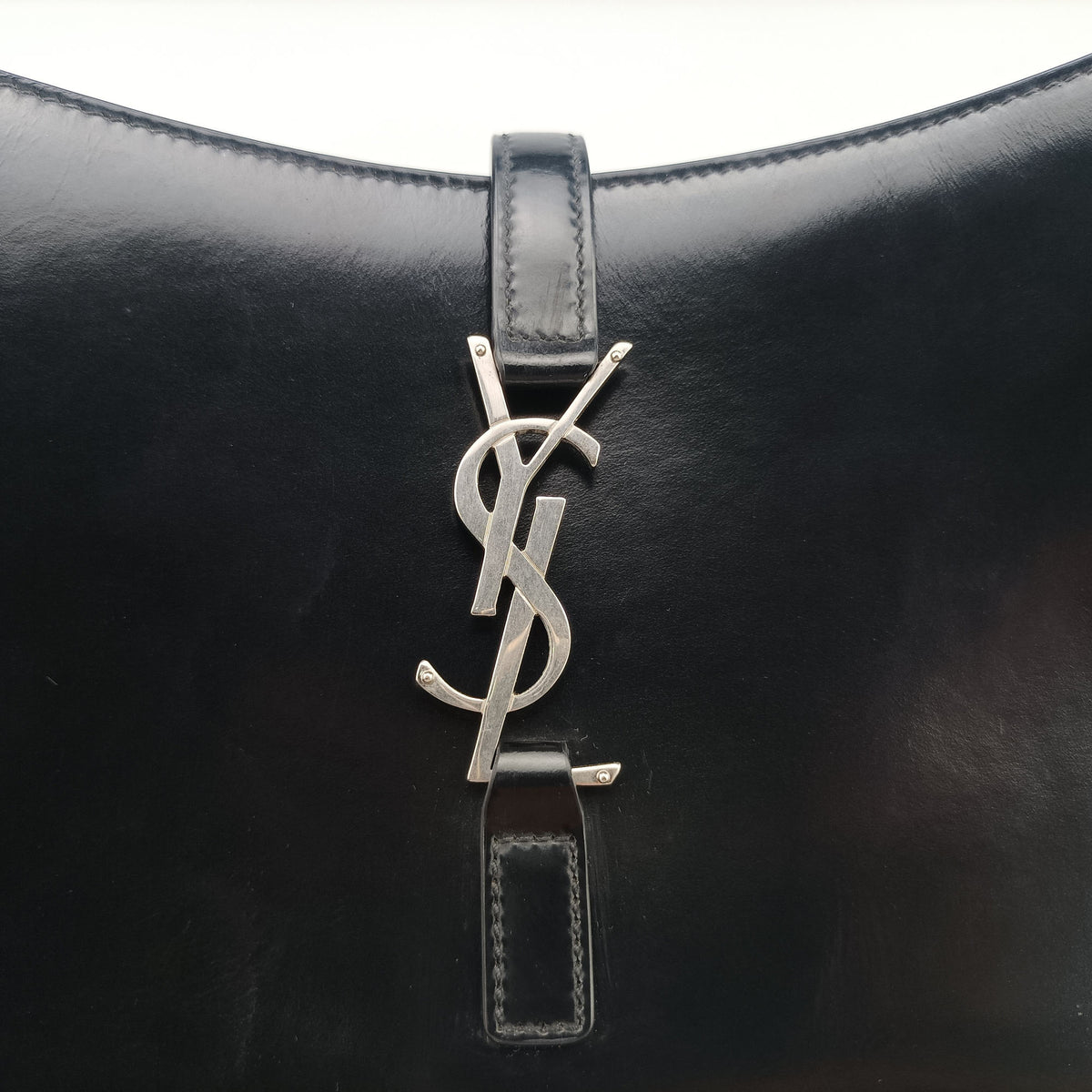 Vintage Yves Saint Laurent LE 5 a 7 Mini Hobo Black Patent 57223 shoulderbag | stylenewstar
