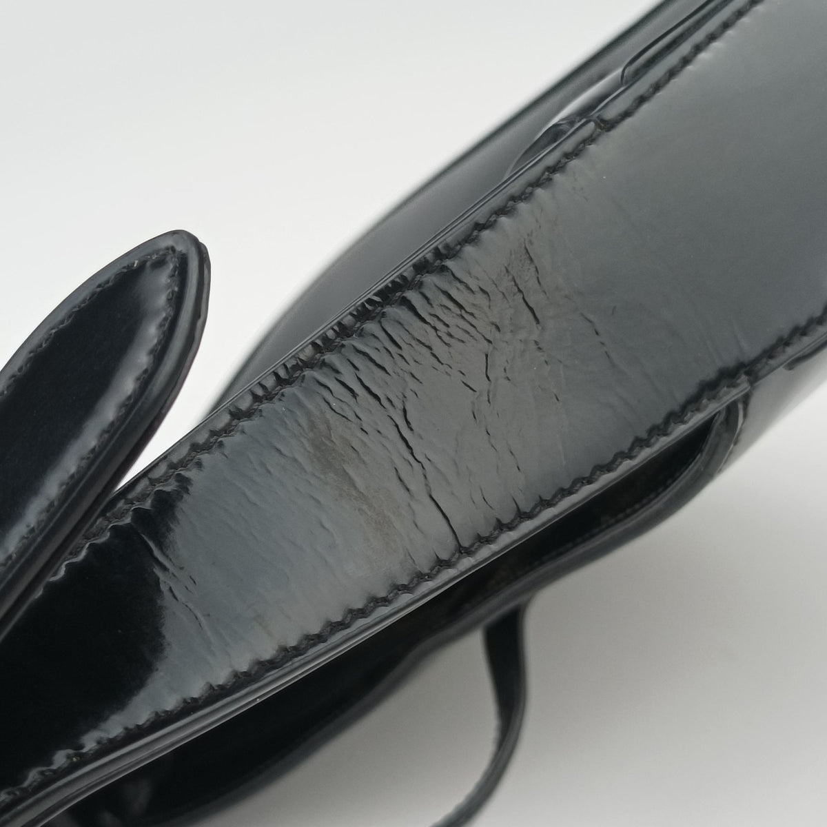Vintage Yves Saint Laurent LE 5 a 7 Mini Hobo Black Patent 57223 shoulderbag | stylenewstar