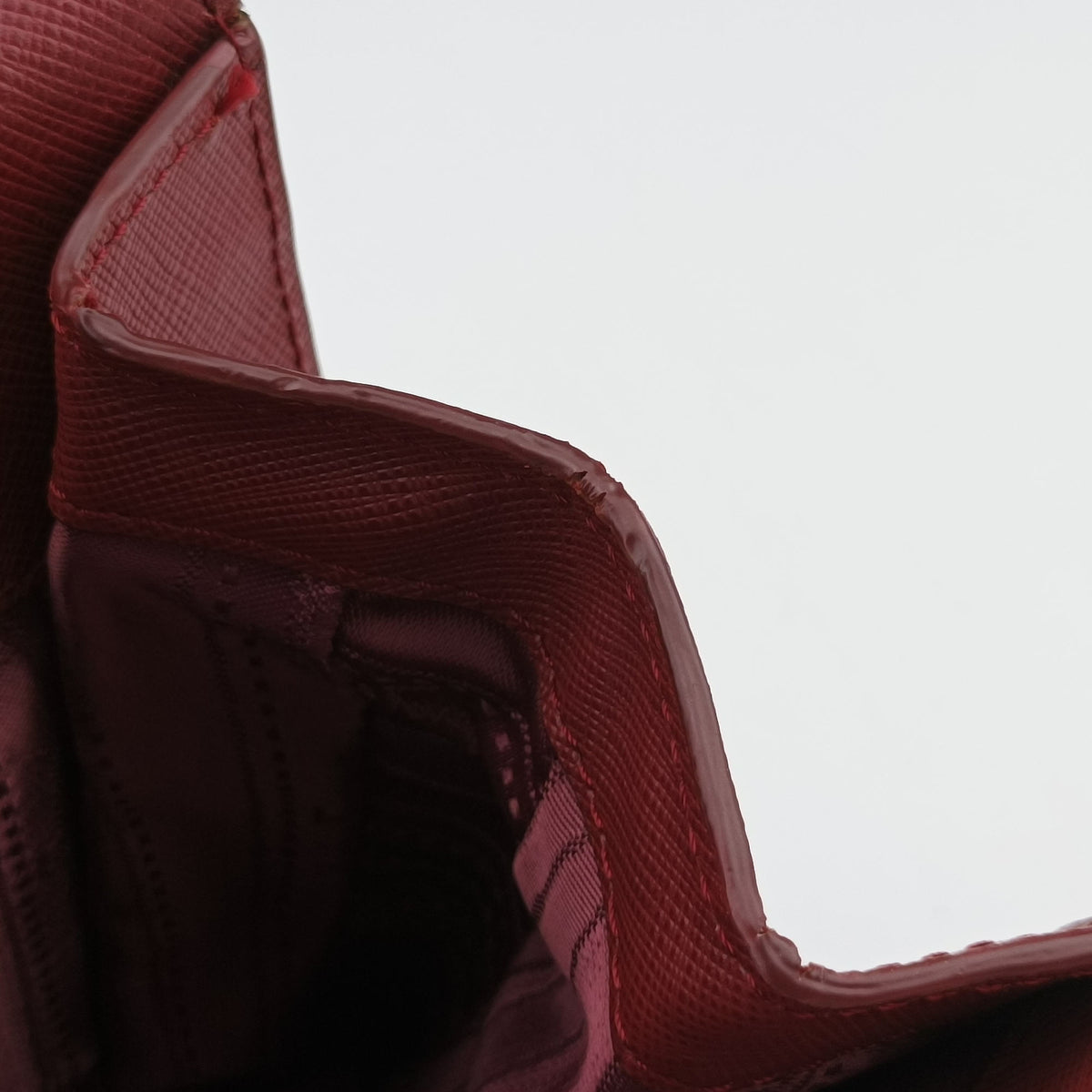 Pre-owned Ferragamo Ginny Red Leather  shoulderbag | stylenewstar