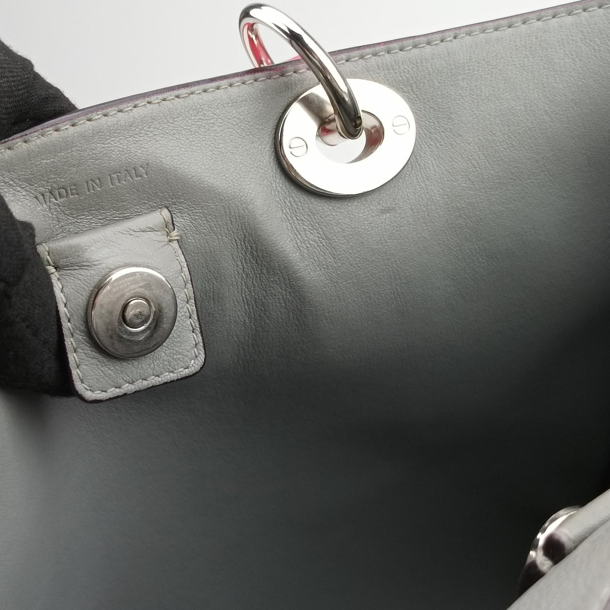 Pre-owned Christian Dior Diorissimo Rose Leather  shoulderbag | stylenewstar