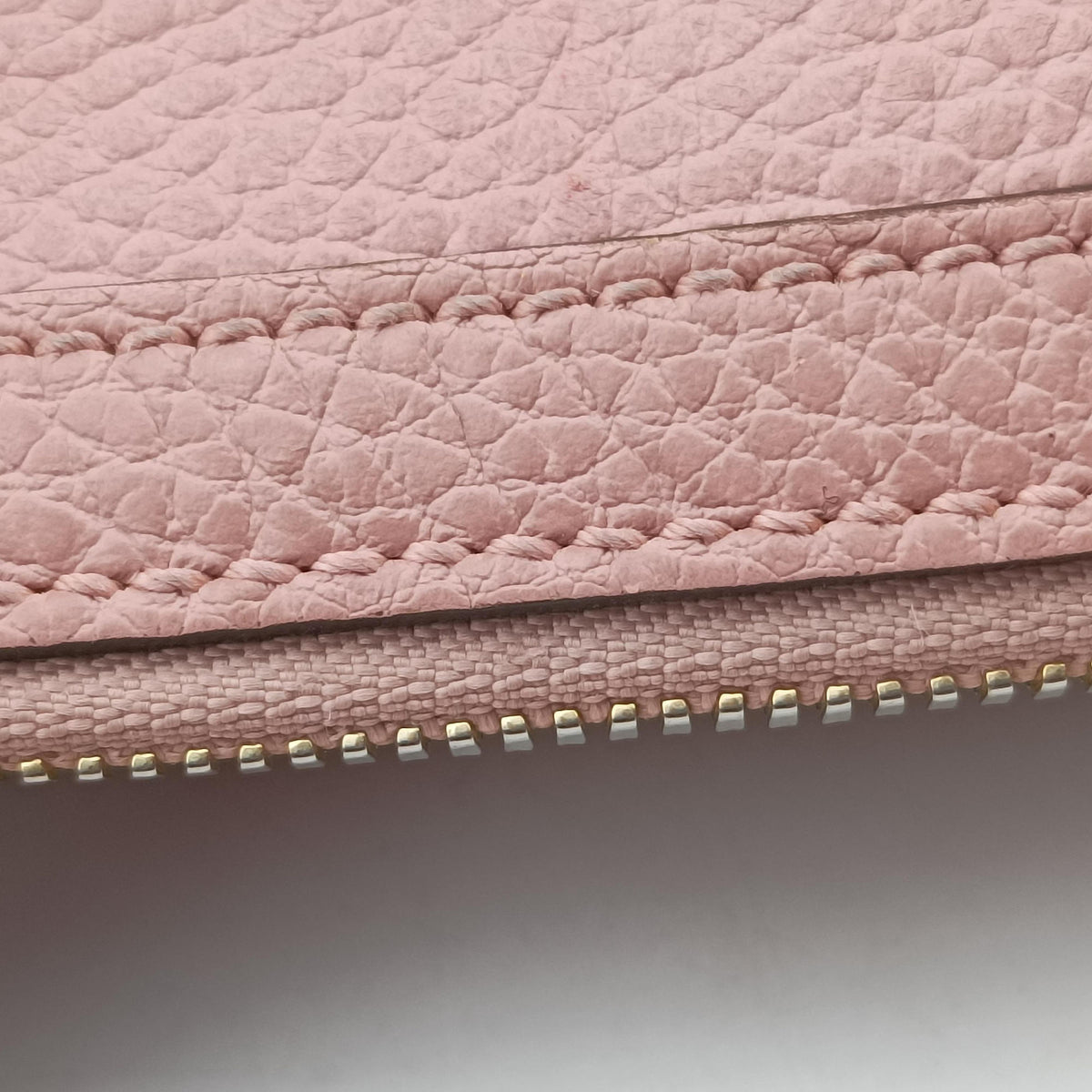 Pre-owned Gucci Interlocking G charm Dome Pink Leather 449661 shoulderbag | stylenewstar