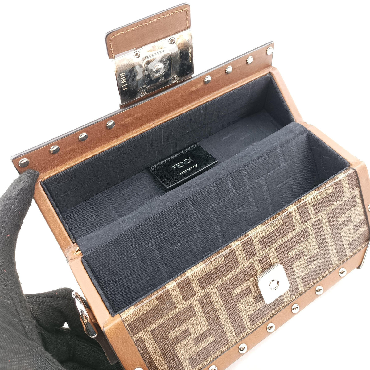Pre-owned Fendi Zucca Trunk Brown PVC coated canvas×Leather 7VA507 shoulderbag | stylenewstar