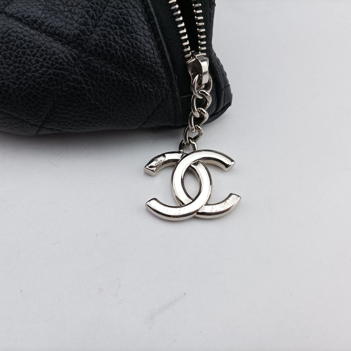 Pre-owned Chanel Uniform Black Leather  bum bag/waist bag | stylenewstar