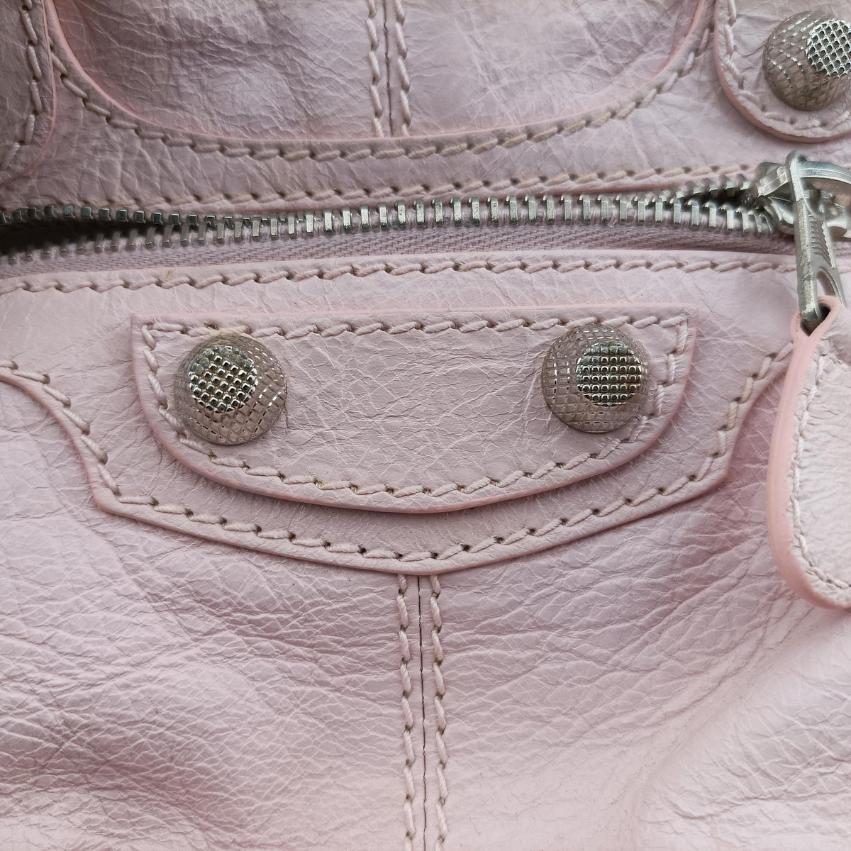 Secondhand Balenciaga Pompon Pink Lambskin  shoulderbag | stylenewstar