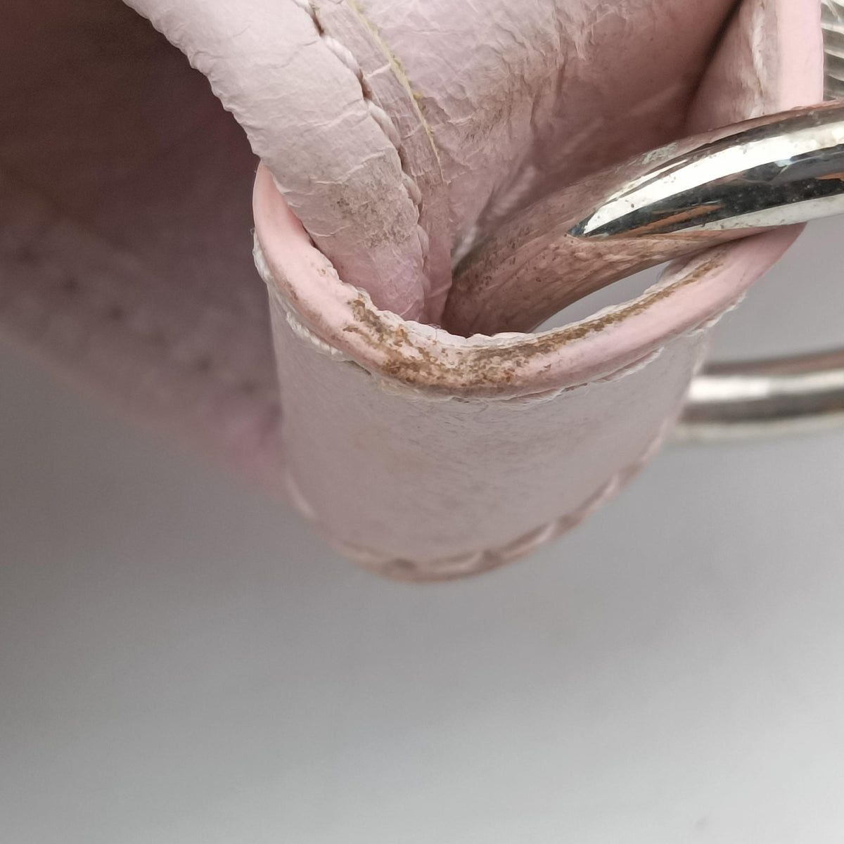 Secondhand Balenciaga Pompon Pink Lambskin  shoulderbag | stylenewstar