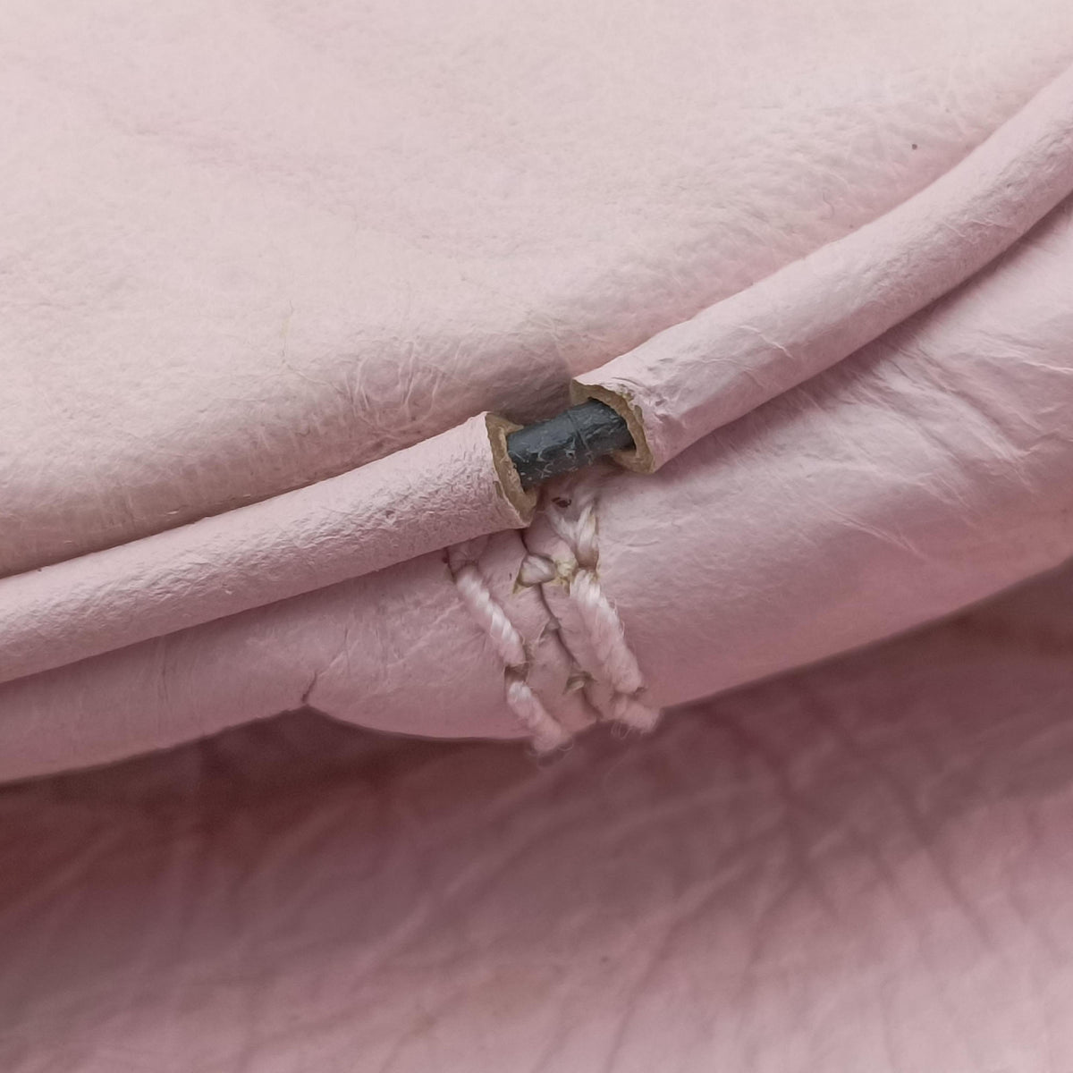 Secondhand Balenciaga Pompon Pink Lambskin  shoulderbag | stylenewstar
