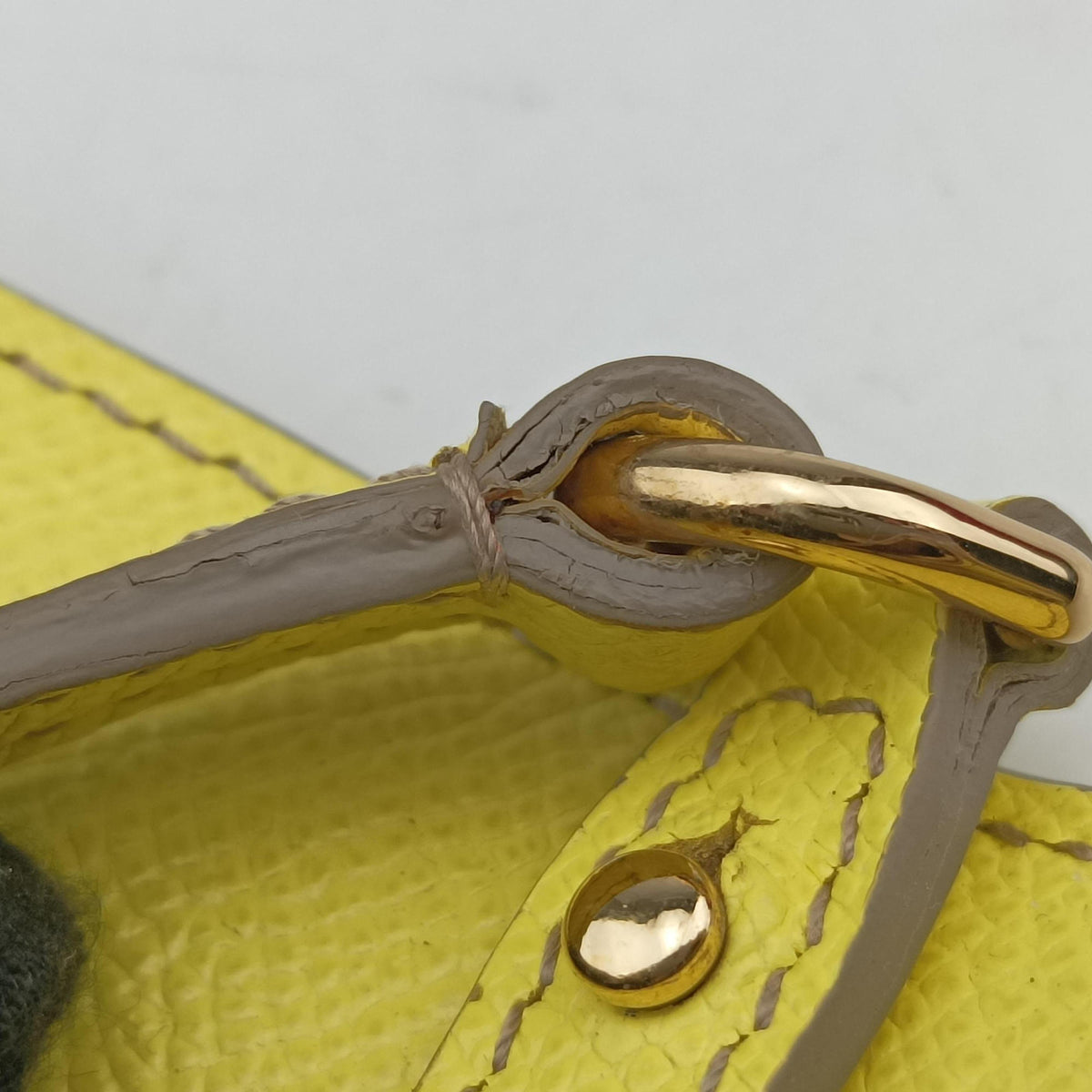 Pre-owned Dolce & Gabbana SICILY Yellow Leather  shoulderbag | stylenewstar