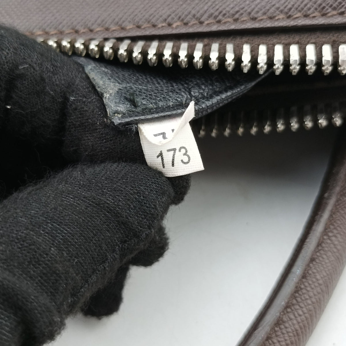 Vintage Prada Briefcase work business Brown SAFFIANO Leather VS305M handbag | stylenewstar