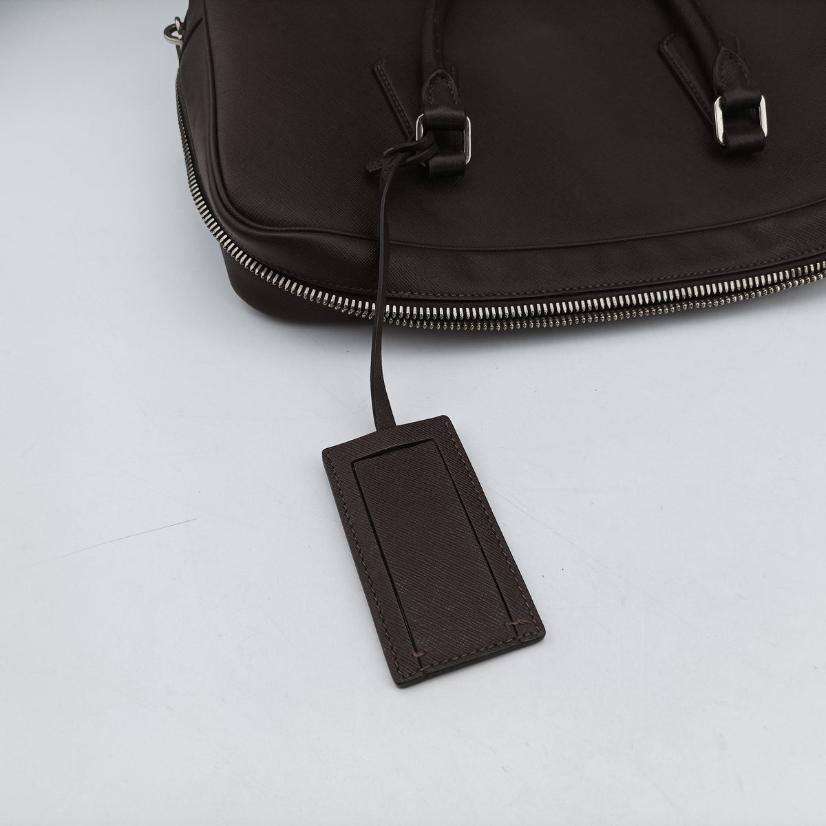Pre-owned Prada Briefcase work business Brown SAFFIANO Leather VS305M handbag | stylenewstar