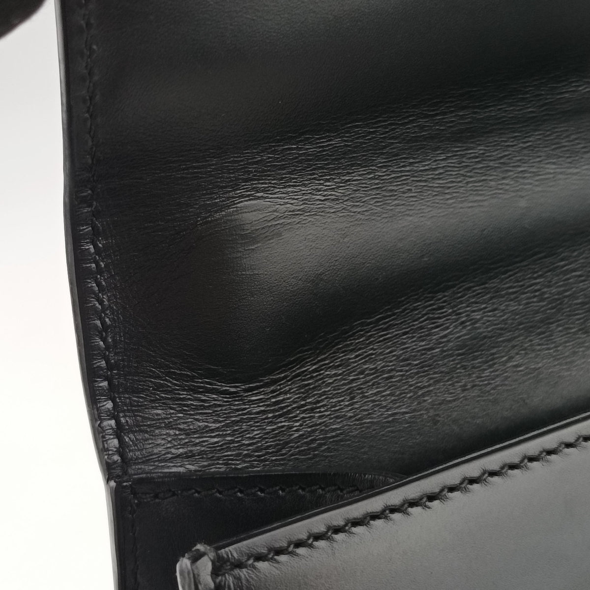 Pre-owned Gucci Sylvie Black Leather 421882 shoulderbag | stylenewstar
