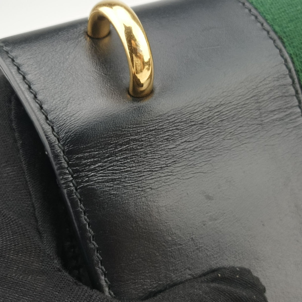 Pre-owned Gucci Sylvie Black Leather 421882 shoulderbag | stylenewstar