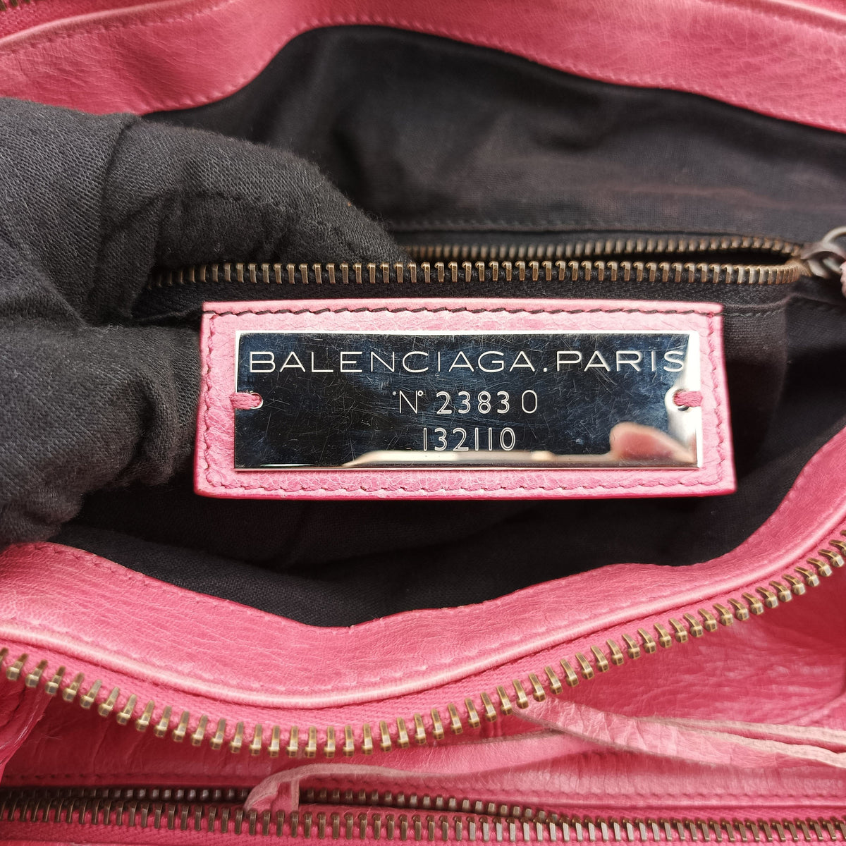 Pre-owned Balenciaga The Work Pink lambskin 132110 shoulderbag | stylenewstar