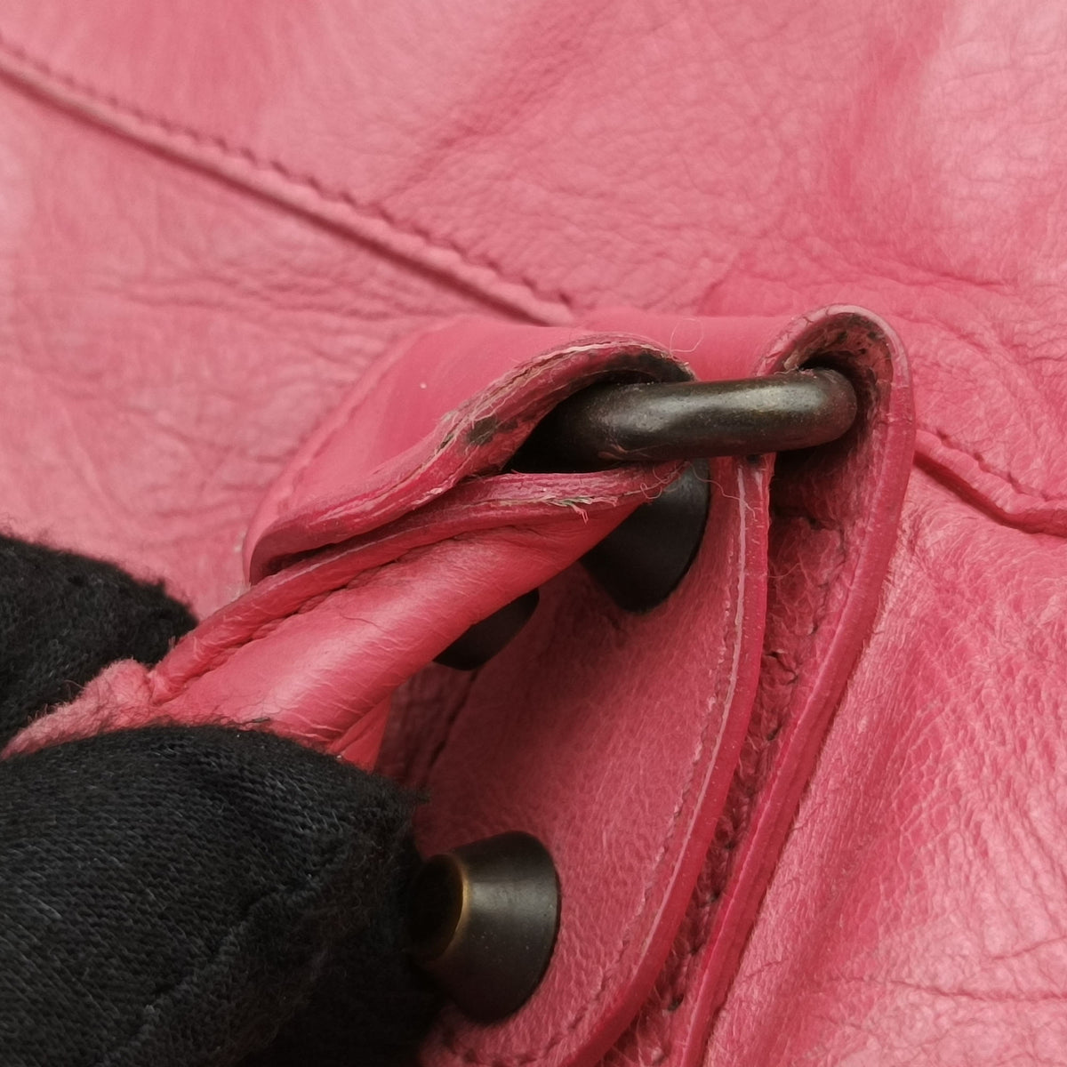 Pre-owned Balenciaga The Work Pink lambskin 132110 shoulderbag | stylenewstar