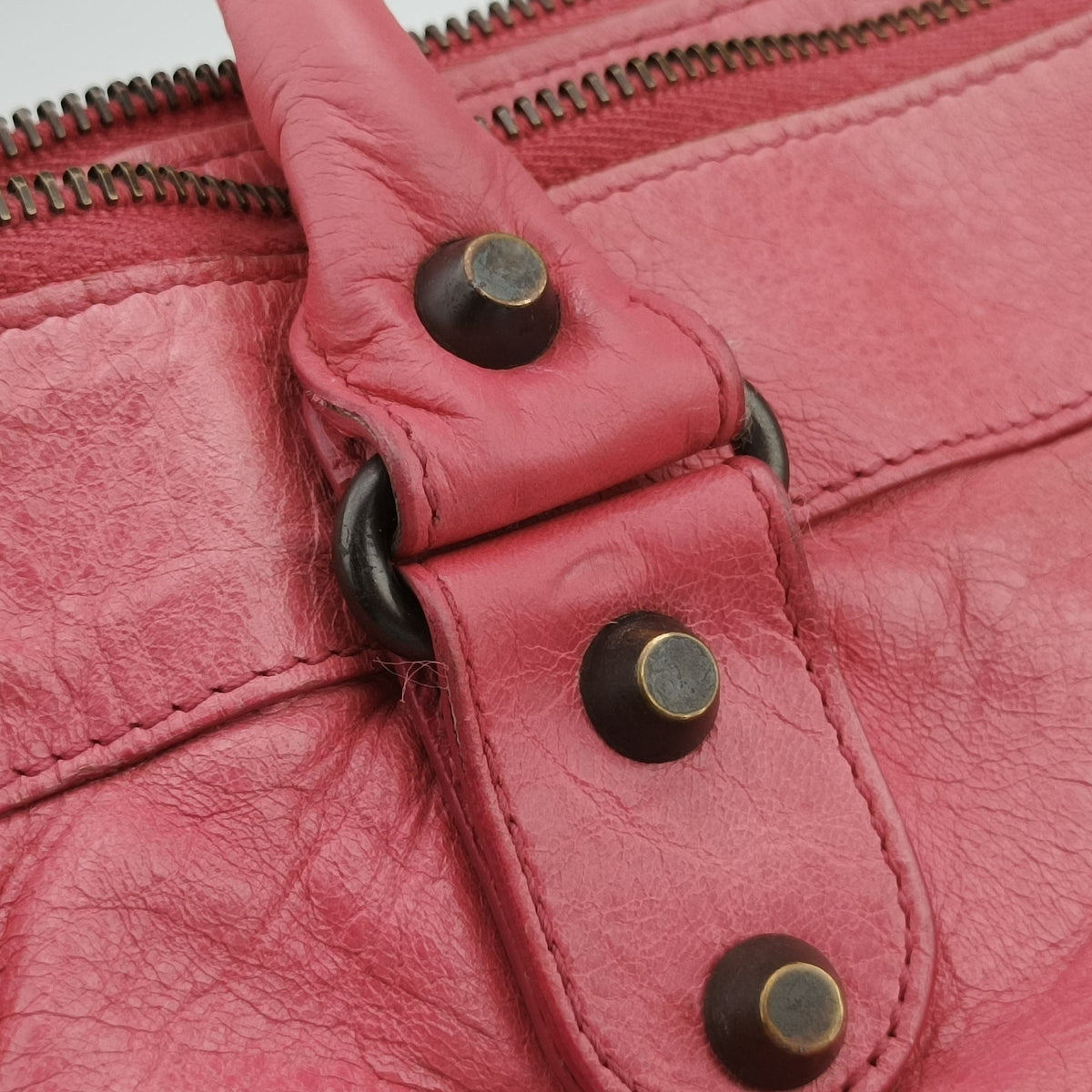 Pre-owned Balenciaga The Work Pink lambskin 132110 shoulderbag | stylenewstar