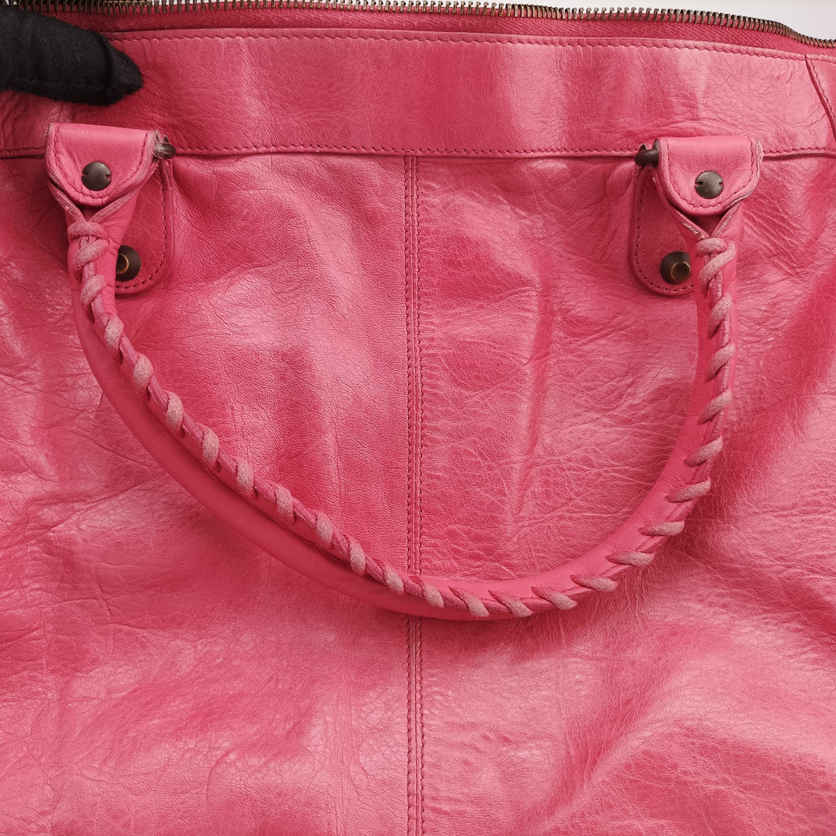 Pre-owned Balenciaga The Work Pink lambskin 132110 shoulderbag | stylenewstar