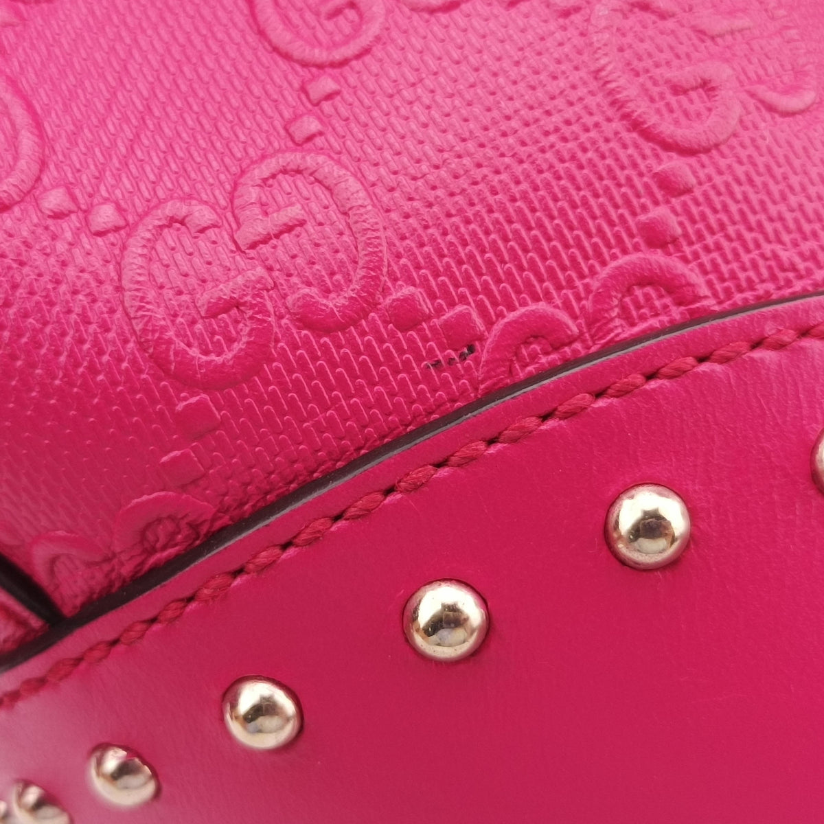 Vintage Gucci Bright Diamante Bucket Red Leather 354229 shoulderbag | stylenewstar