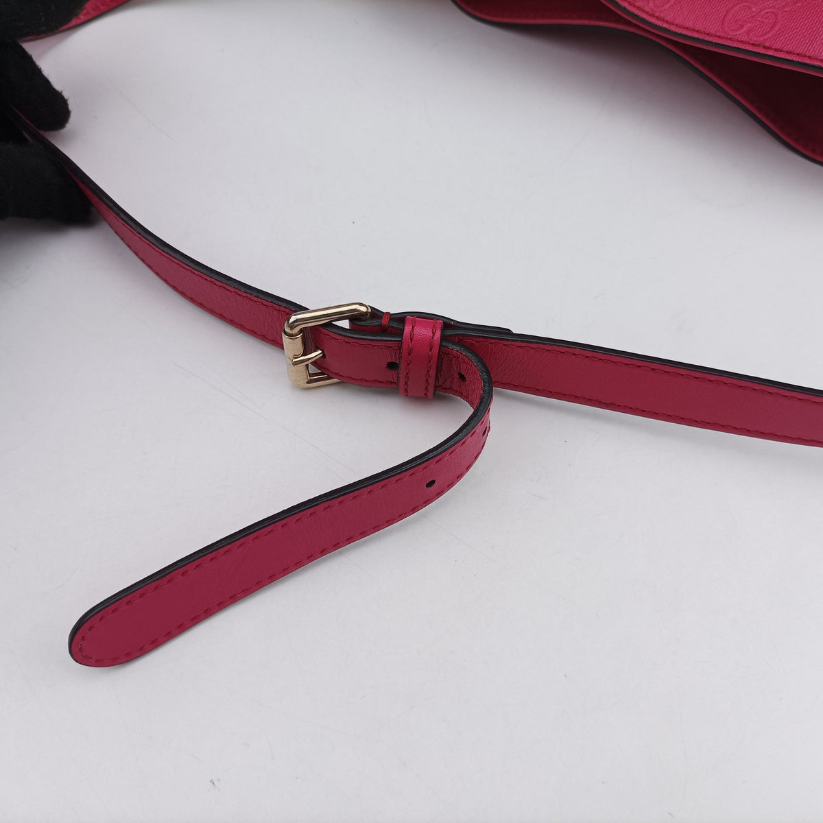 Vintage Gucci Bright Diamante Bucket Red Leather 354229 shoulderbag | stylenewstar