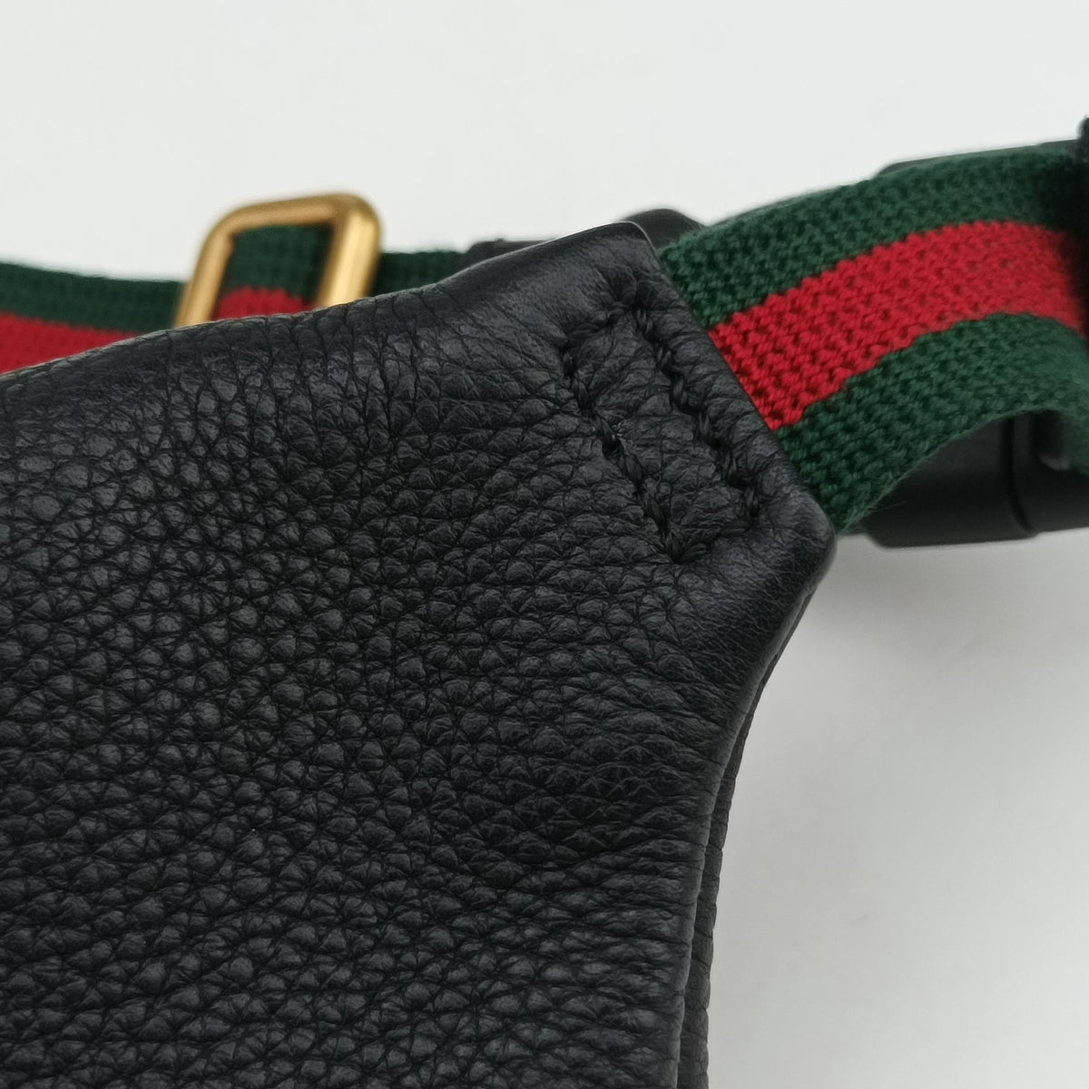 Vintage Gucci Print Black Leather 527792 bum bag/waist bag | stylenewstar