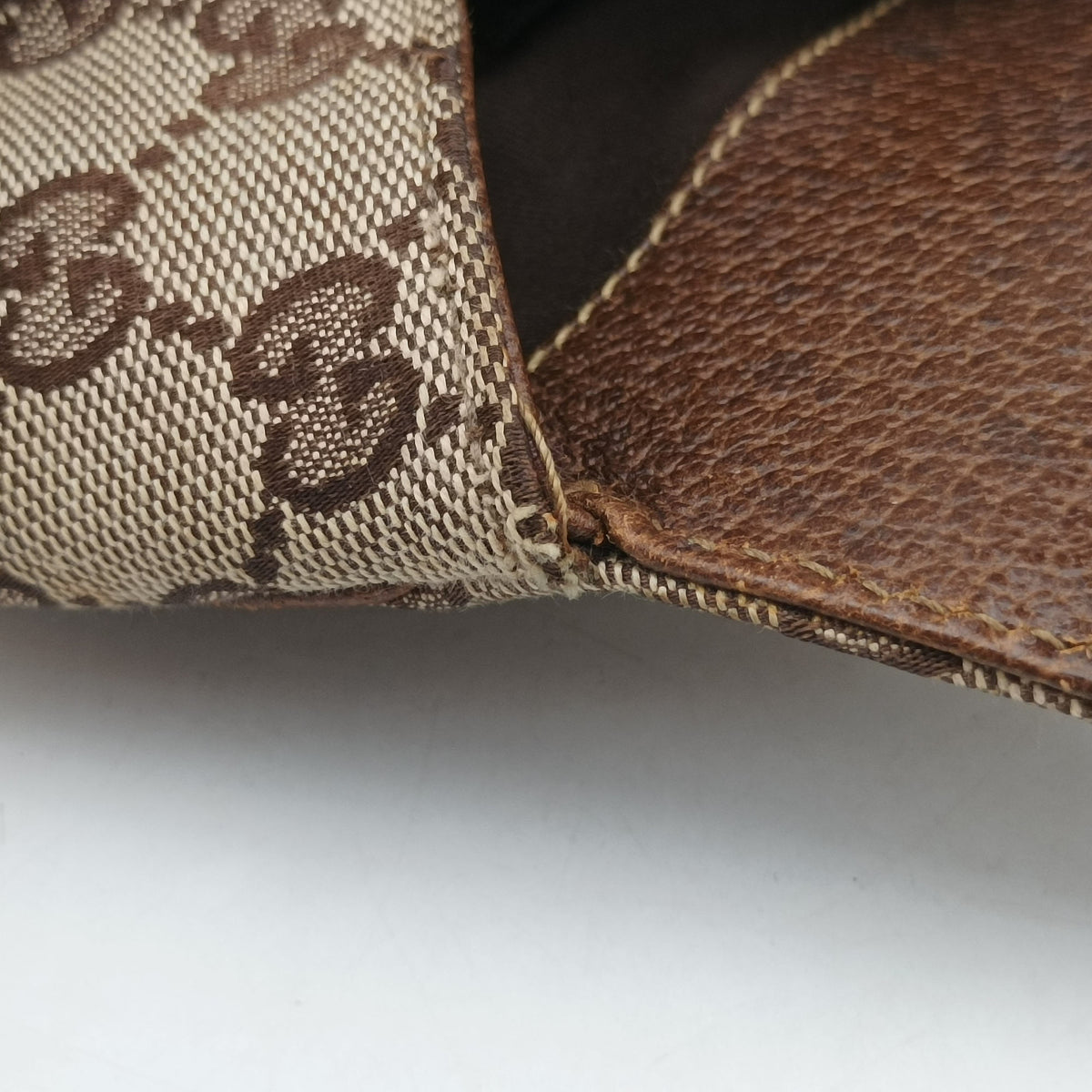 Pre-owned Gucci New Jackie Beige × Brown Canvas × Leather 124409 shoulderbag | stylenewstar