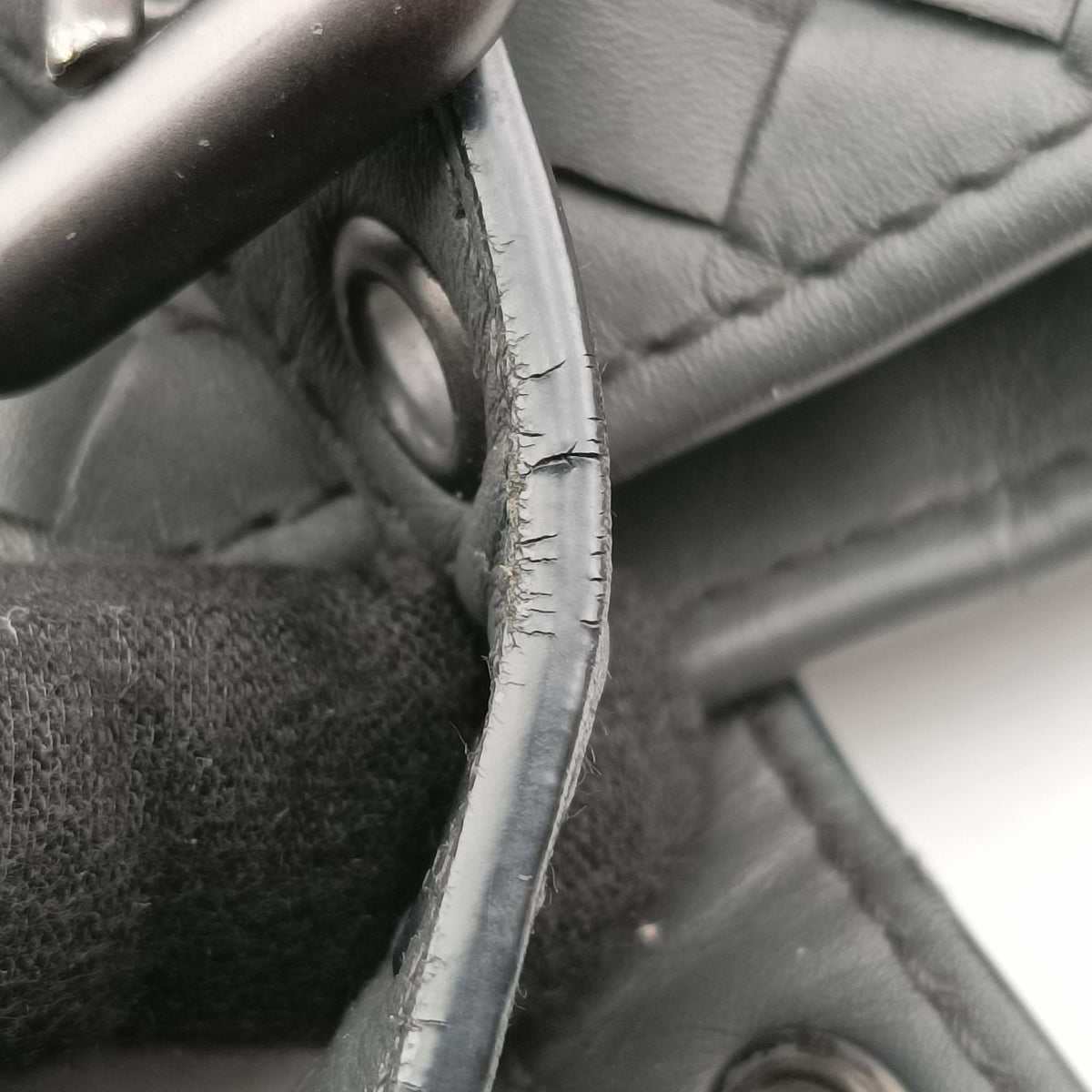Secondhand Bottega Veneta Intrecciato Shopper Acatl Grey lambskin  handbag | stylenewstar