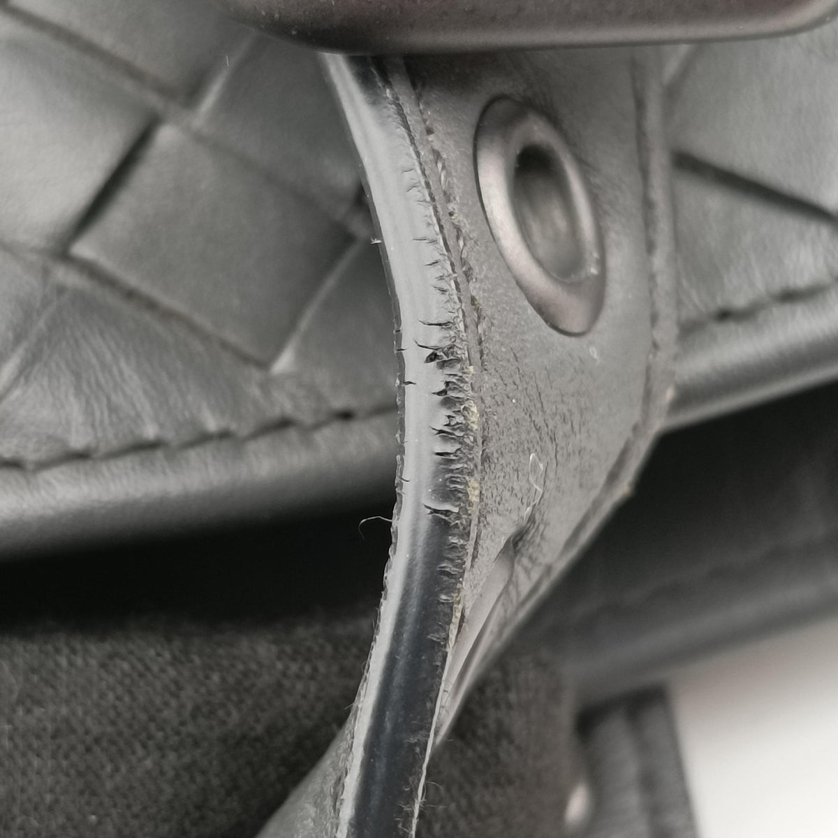 Secondhand Bottega Veneta Intrecciato Shopper Acatl Grey lambskin  handbag | stylenewstar
