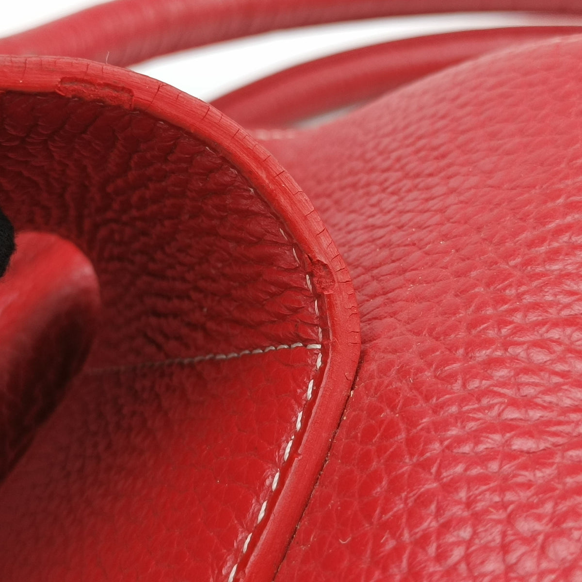 Pre-owned Ferragamo Sofia Red Leather  handbag | stylenewstar